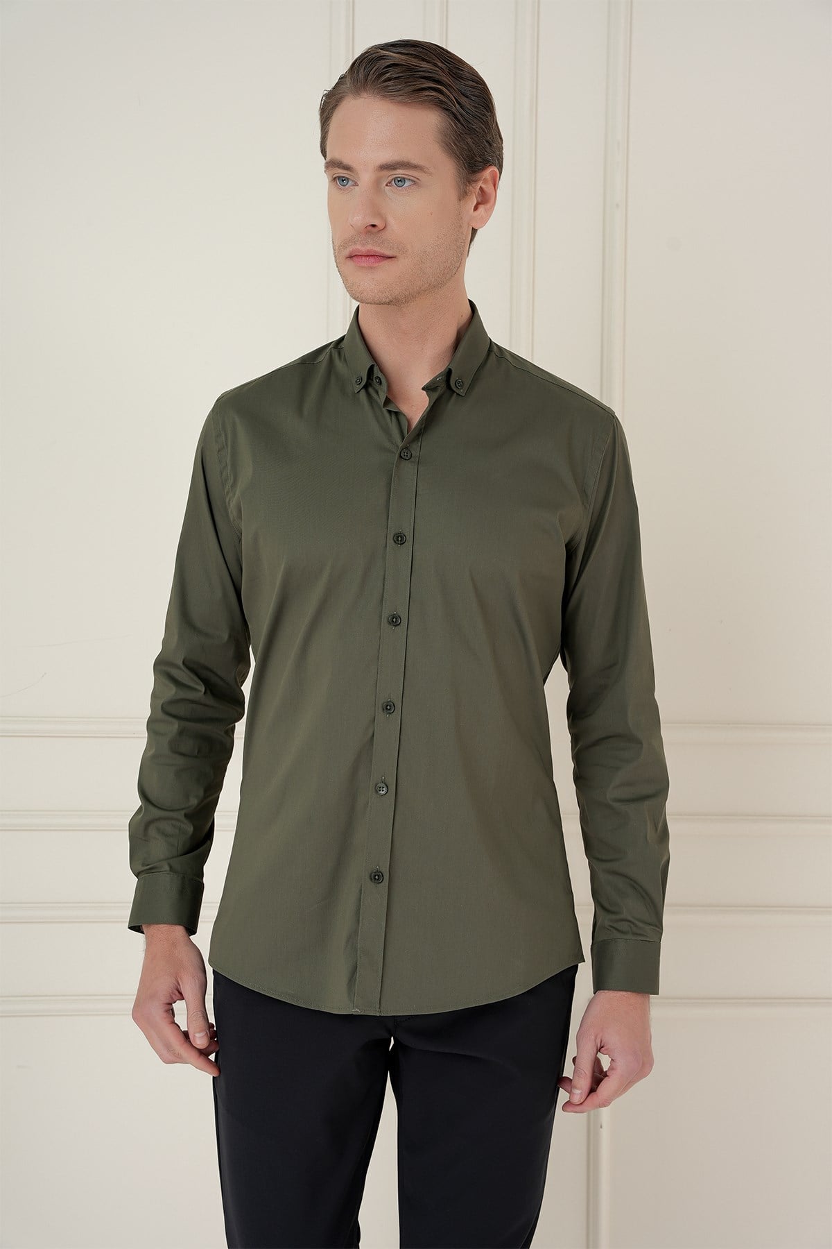 Slim Fit Düğmeli Yaka Esnek Pamuklu Haki Gömlek GK 746