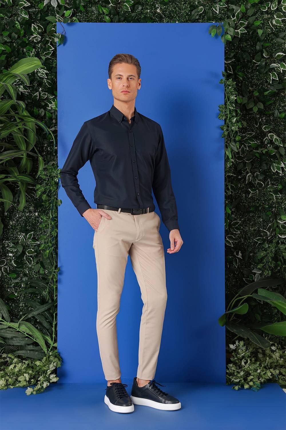 Slim Fit Düğmeli Yaka Esnek Pamuklu Lacivert Gömlek Gk 715