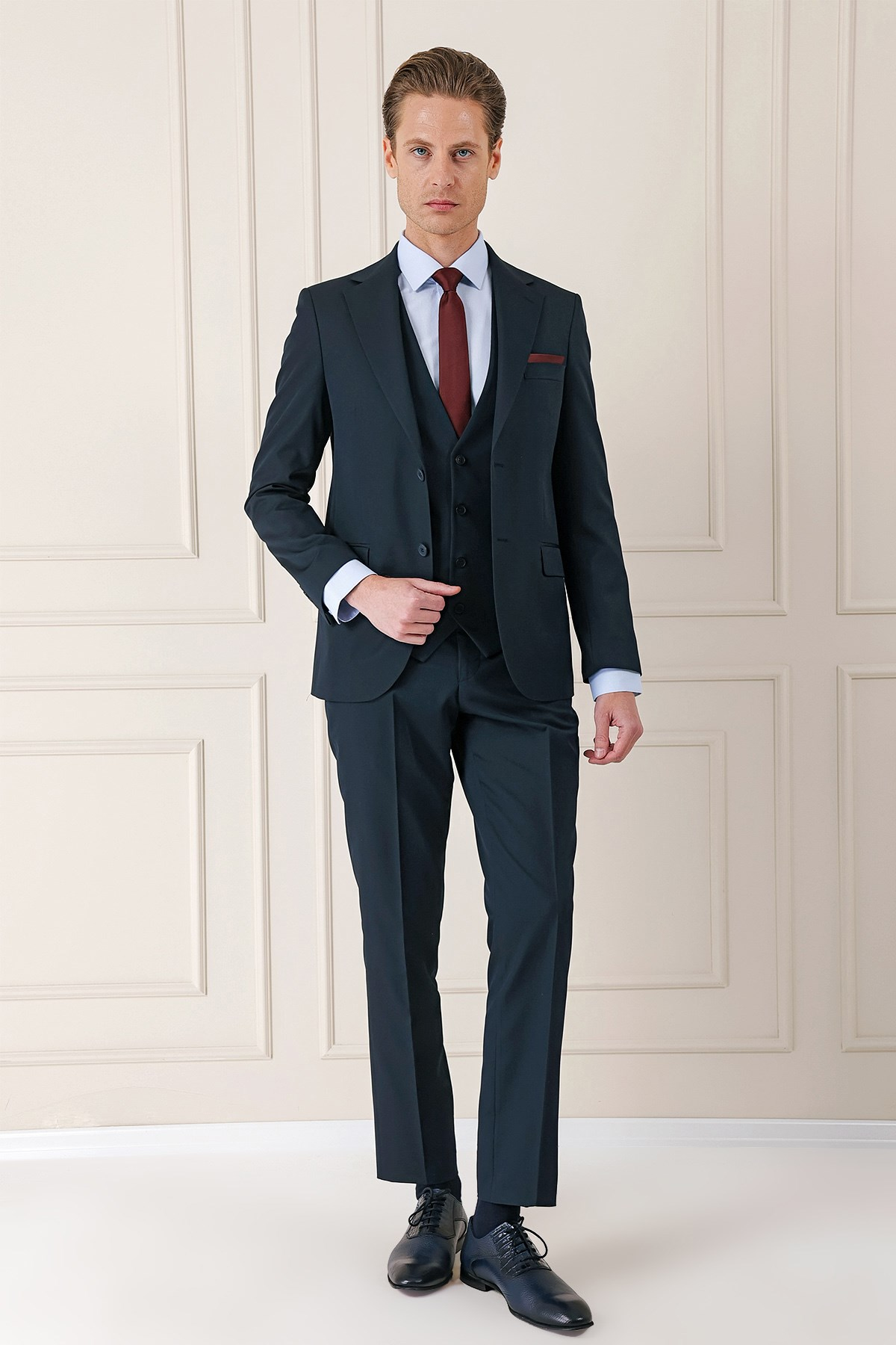 Slim Fit Düz Yelekli Klasik Lacivert Takım Elbise Tk 891