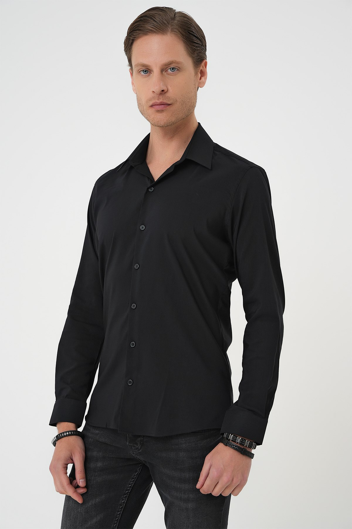 Slim Fit Erkek Yaka Esnek Pamuk Klasik Beyaz Siyah Gömlek Gk 737