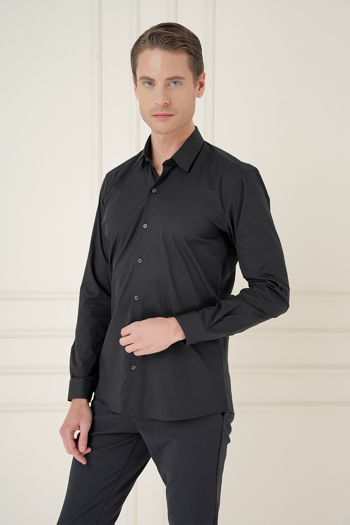 Slim Fit Erkek Yaka Esnek Pamuk Uzun Kol Siyah Gömlek GK 745