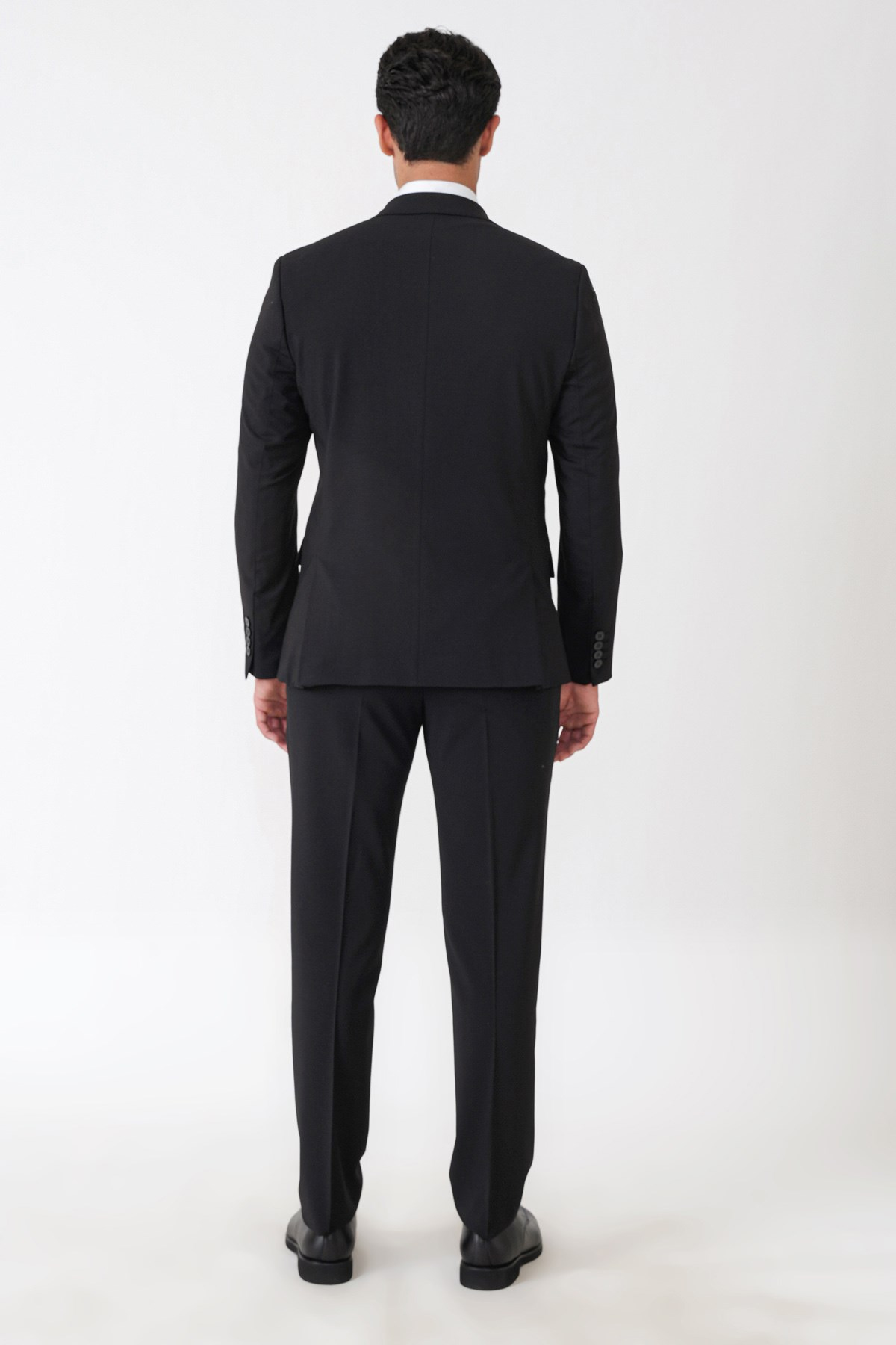 Slim Fit Esnek %97 Yünlü Düz Siyah Takım Elbise TK 957