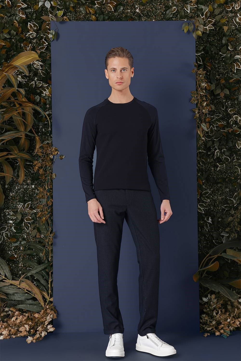 Slim Fit Esnek Pamuklu Doku Desenli Uzun Kollu Lacivert Tişört TS 872