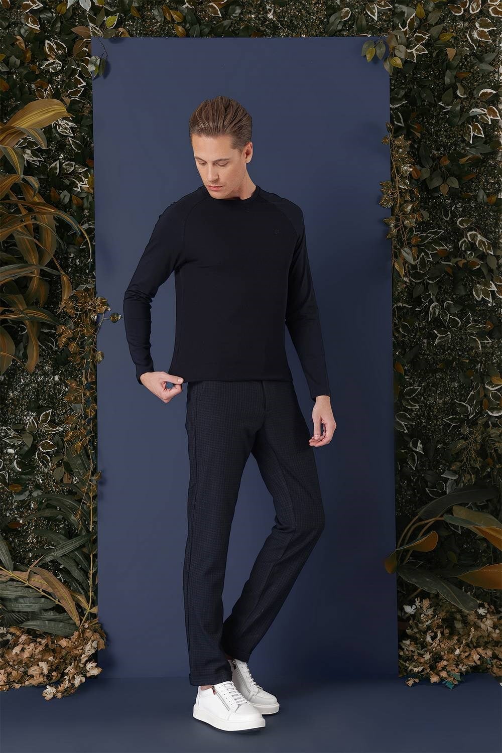 Slim Fit Esnek Pamuklu Doku Desenli Uzun Kollu Lacivert Tişört TS 872