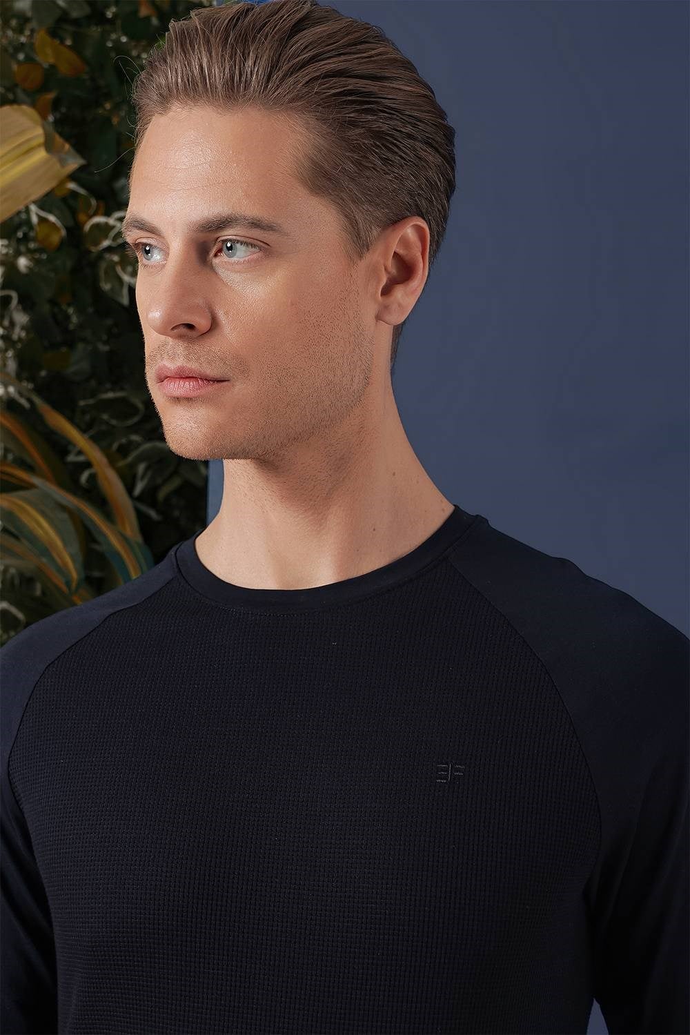 Slim Fit Esnek Pamuklu Doku Desenli Uzun Kollu Lacivert Tişört TS 872