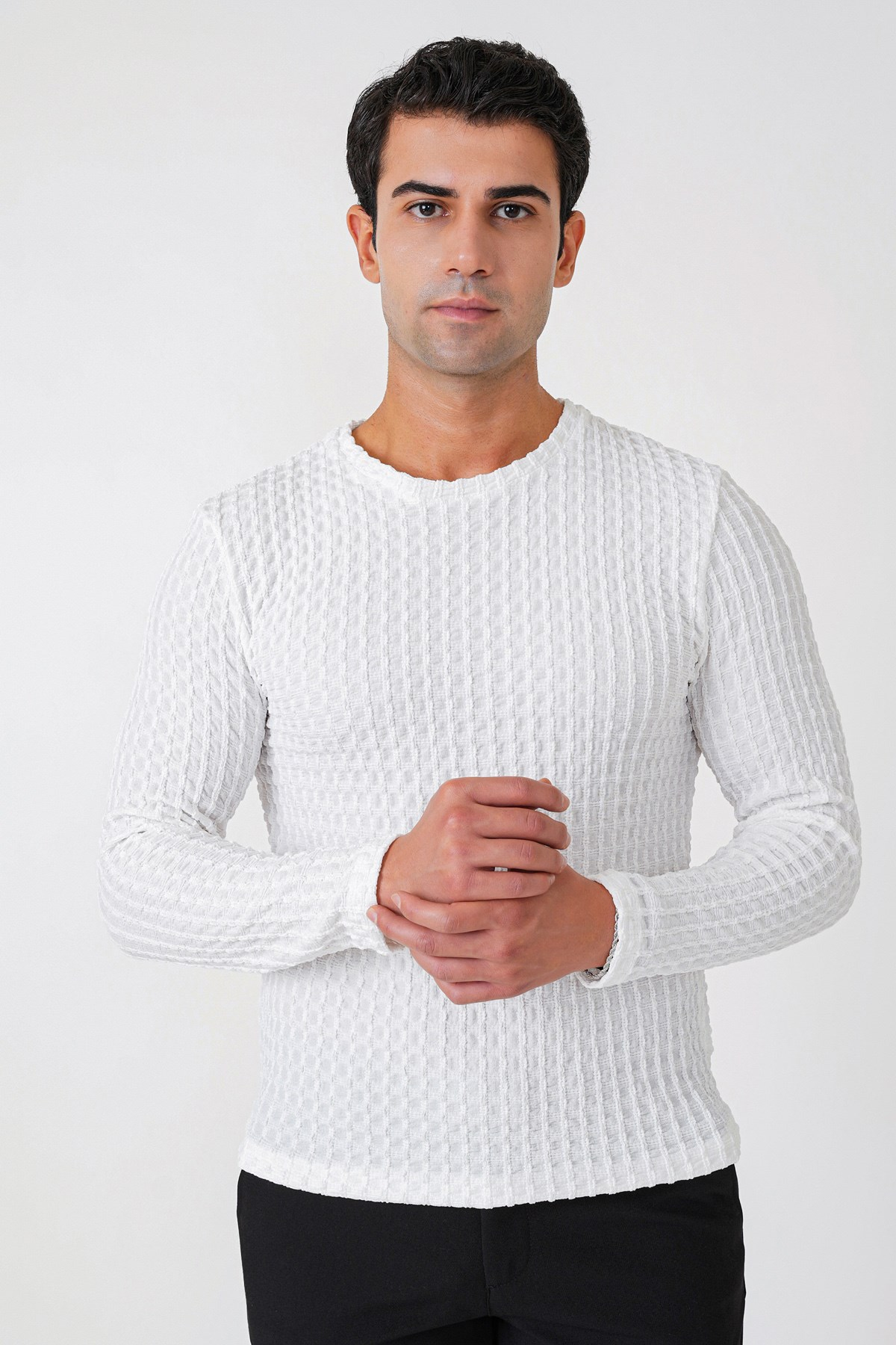 Slim Fit Esnek Pamuklu Dokulu Kumaş Uzun Kollu Ekru Tişört TS 934