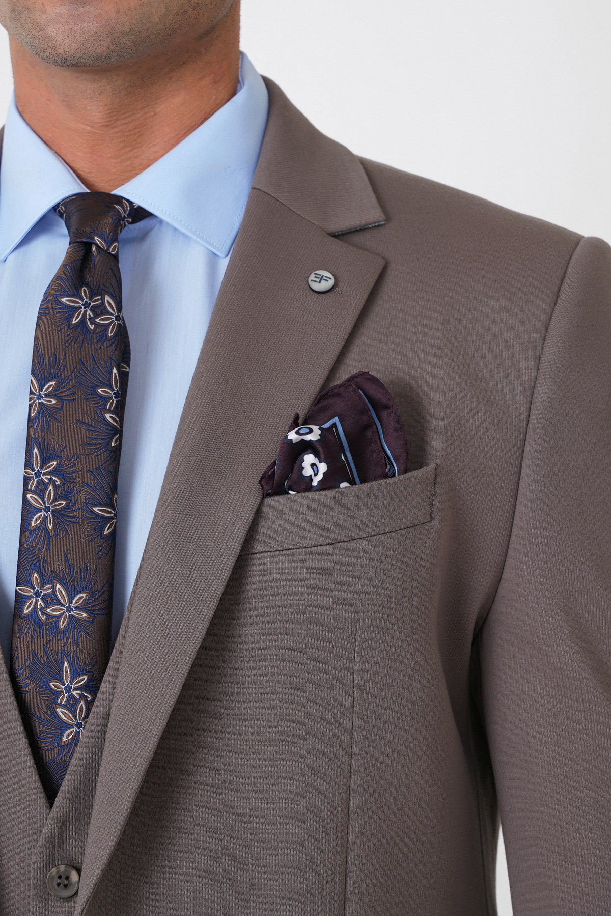 Slim Fit Esnek Pamuklu Dokulu Vizon Yelekli Takım Elbise TK 959