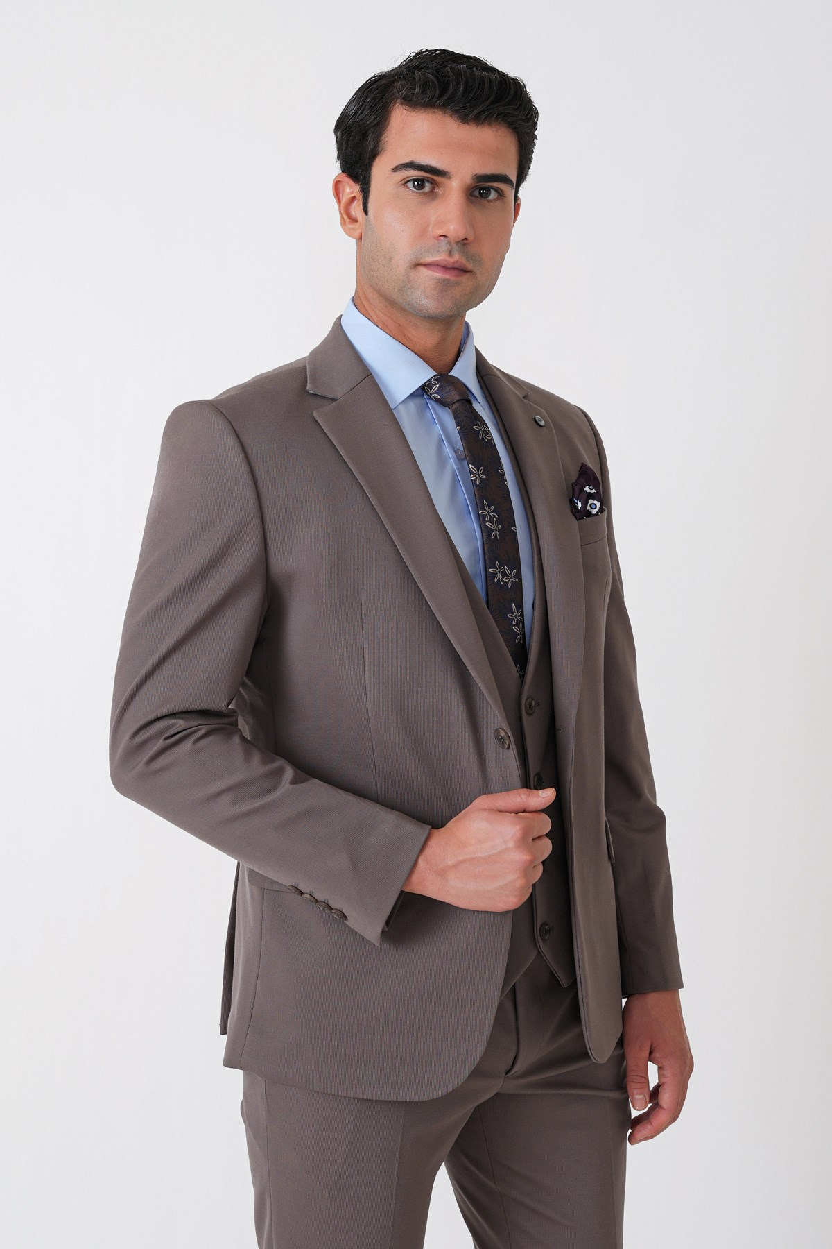 Slim Fit Esnek Pamuklu Dokulu Vizon Yelekli Takım Elbise TK 959