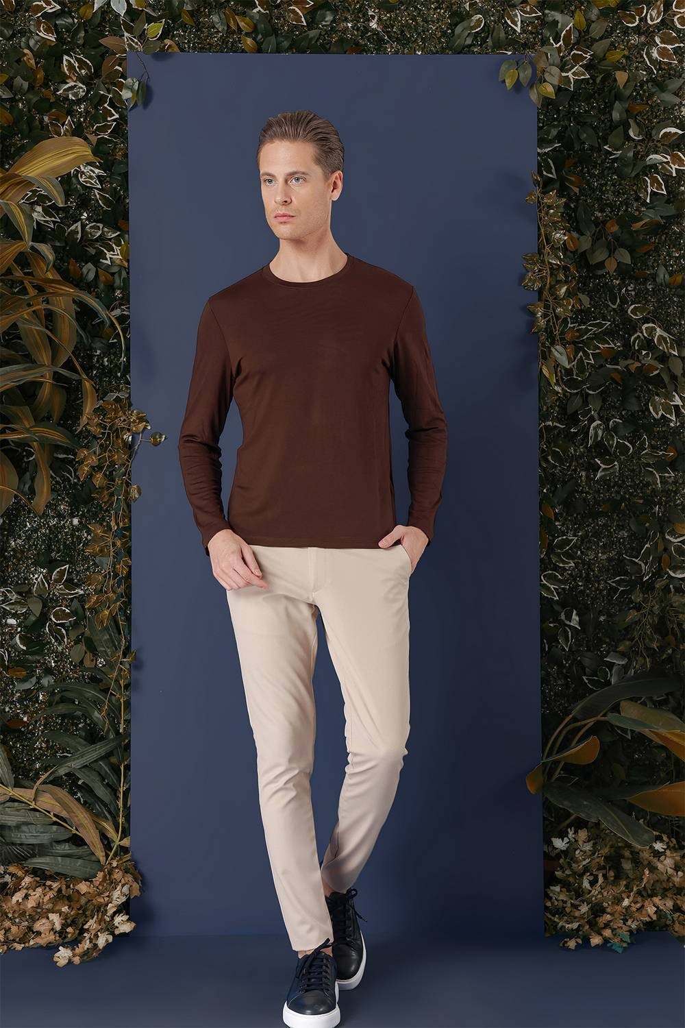 Slim Fit Esnek Pamuklu Uzun Kollu Kahverengi Tişört Ts 870