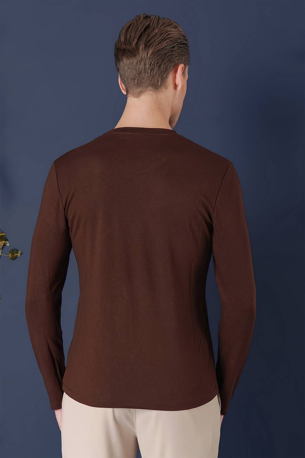 Slim Fit Esnek Pamuklu Uzun Kollu Kahverengi Tişört Ts 870