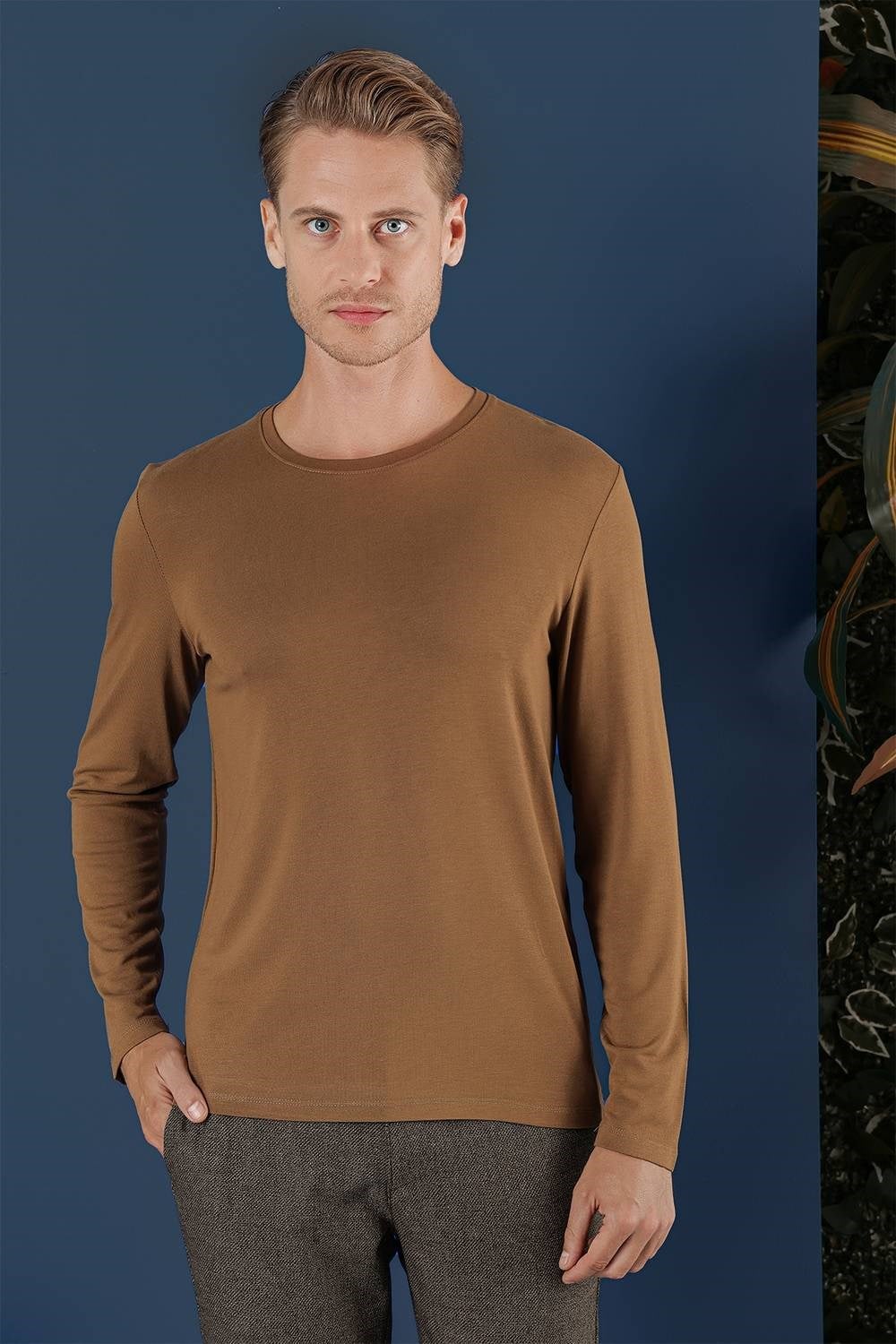 Slim Fit Esnek Pamuklu Uzun Kollu Tarçın Tişört Ts 870