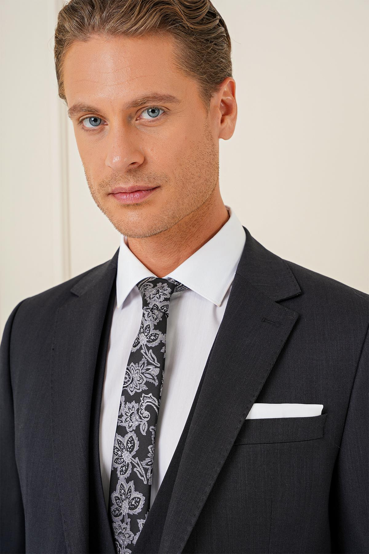 Slim Fit Esnek Yelekli Klasik Siyah Takım Elbise Tk 897