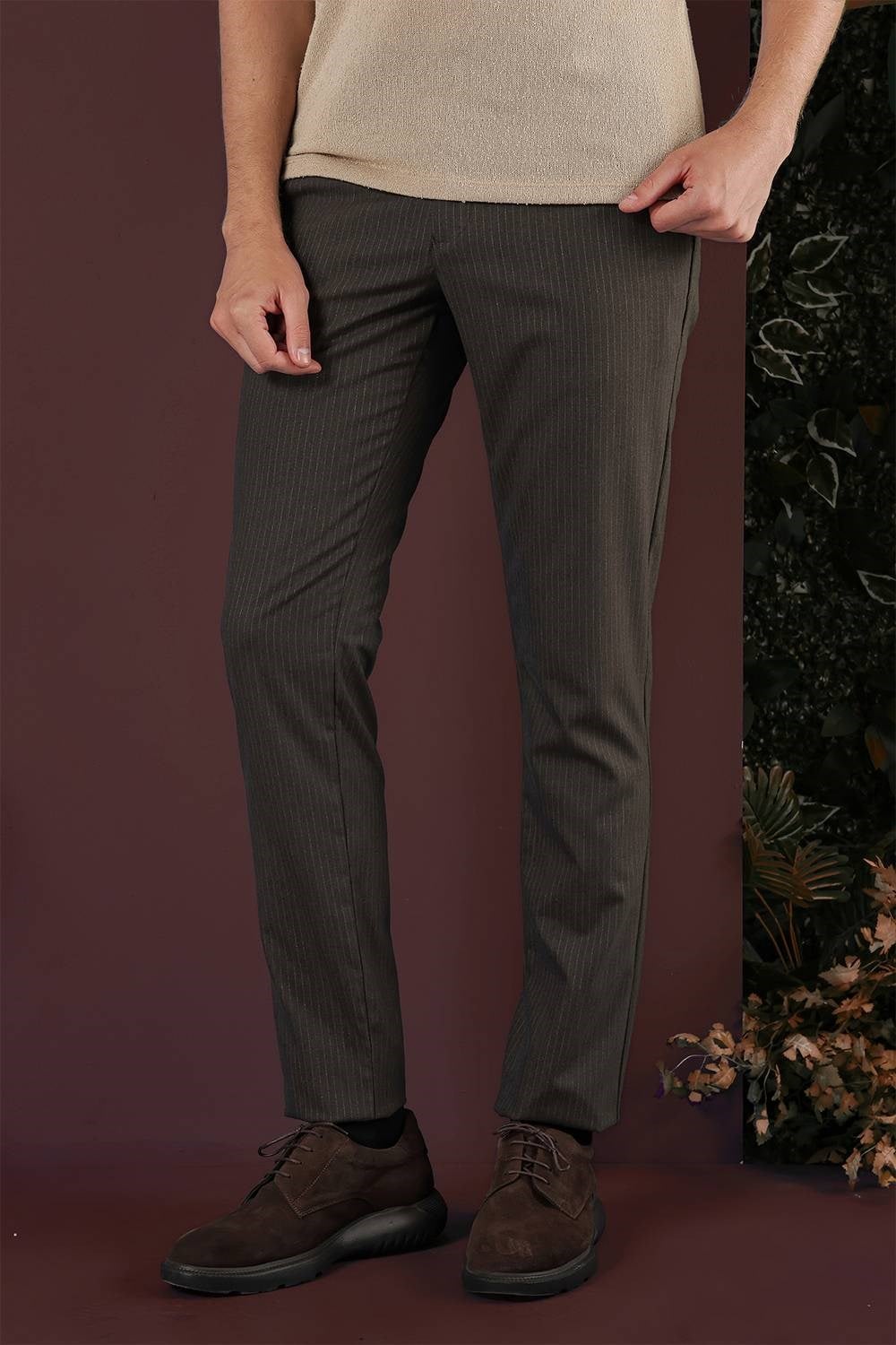 Slim Fit Esnek Yünlü İnce Çizgili Kahverengi Pantolon P 1136