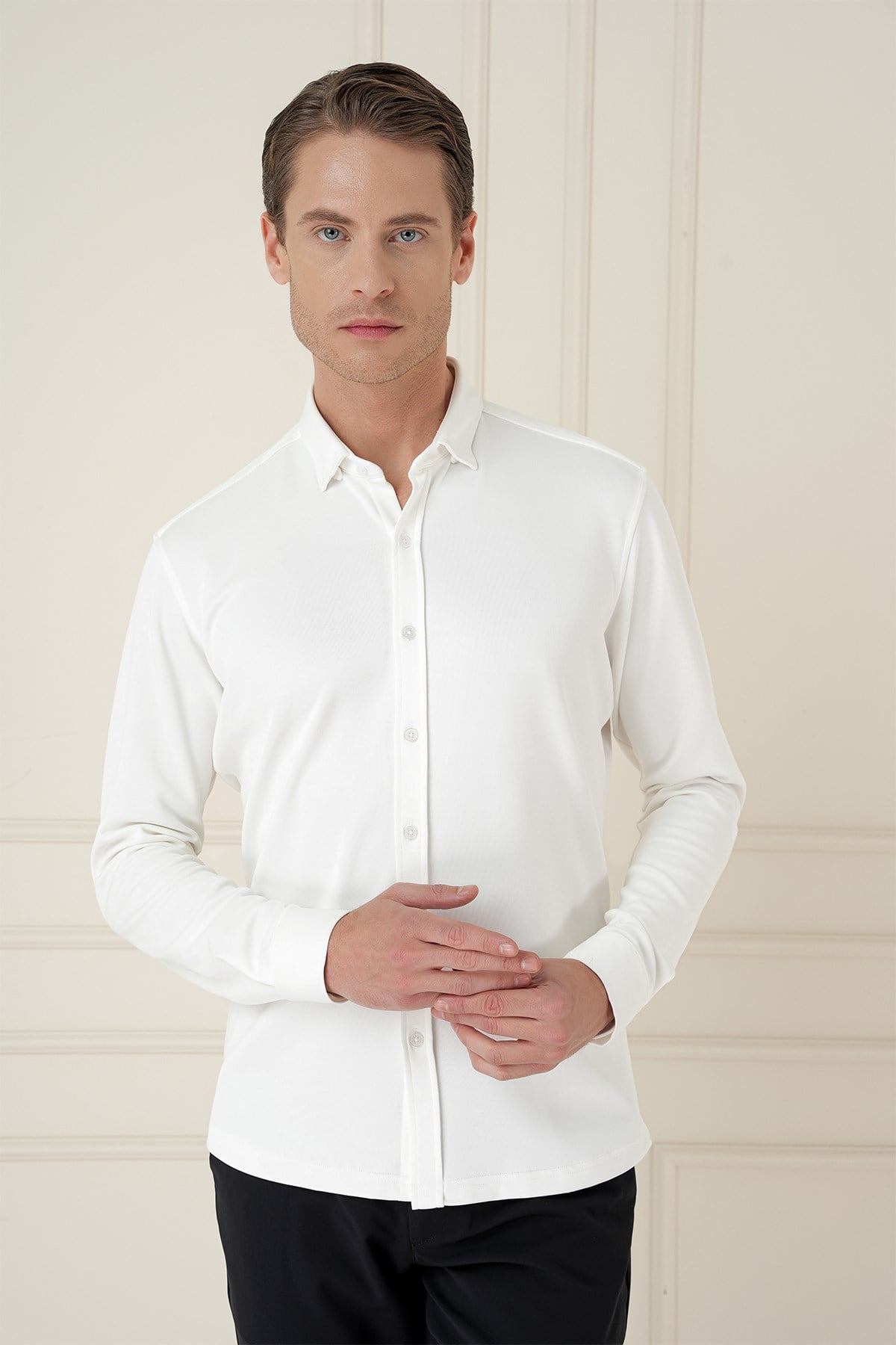 Slim Fit Gizli Düğme Yakalı Esnek Pamuk Ekru Gömlek G 1583
