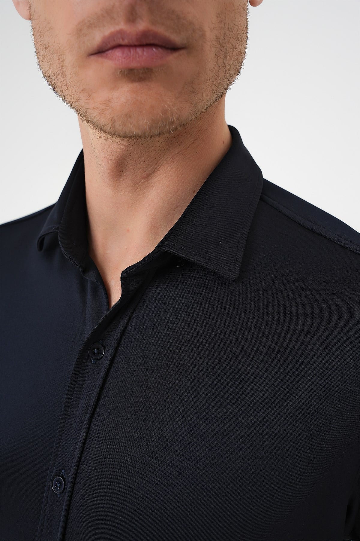 Slim Fit Gizli Düğme Yakalı Esnek Pamuk Lacivert Gömlek G 1583