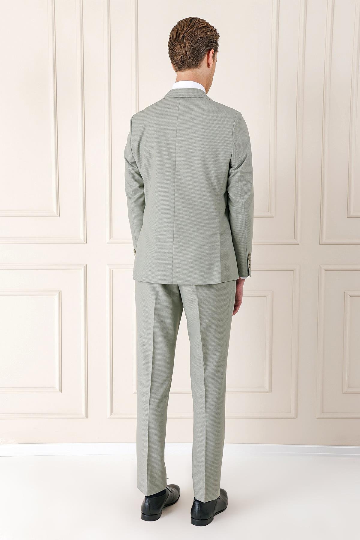 Slim Fit Jakarlı Çift Yırtmaç Klasik Nil Yeşili Takım Elbise Tk 893