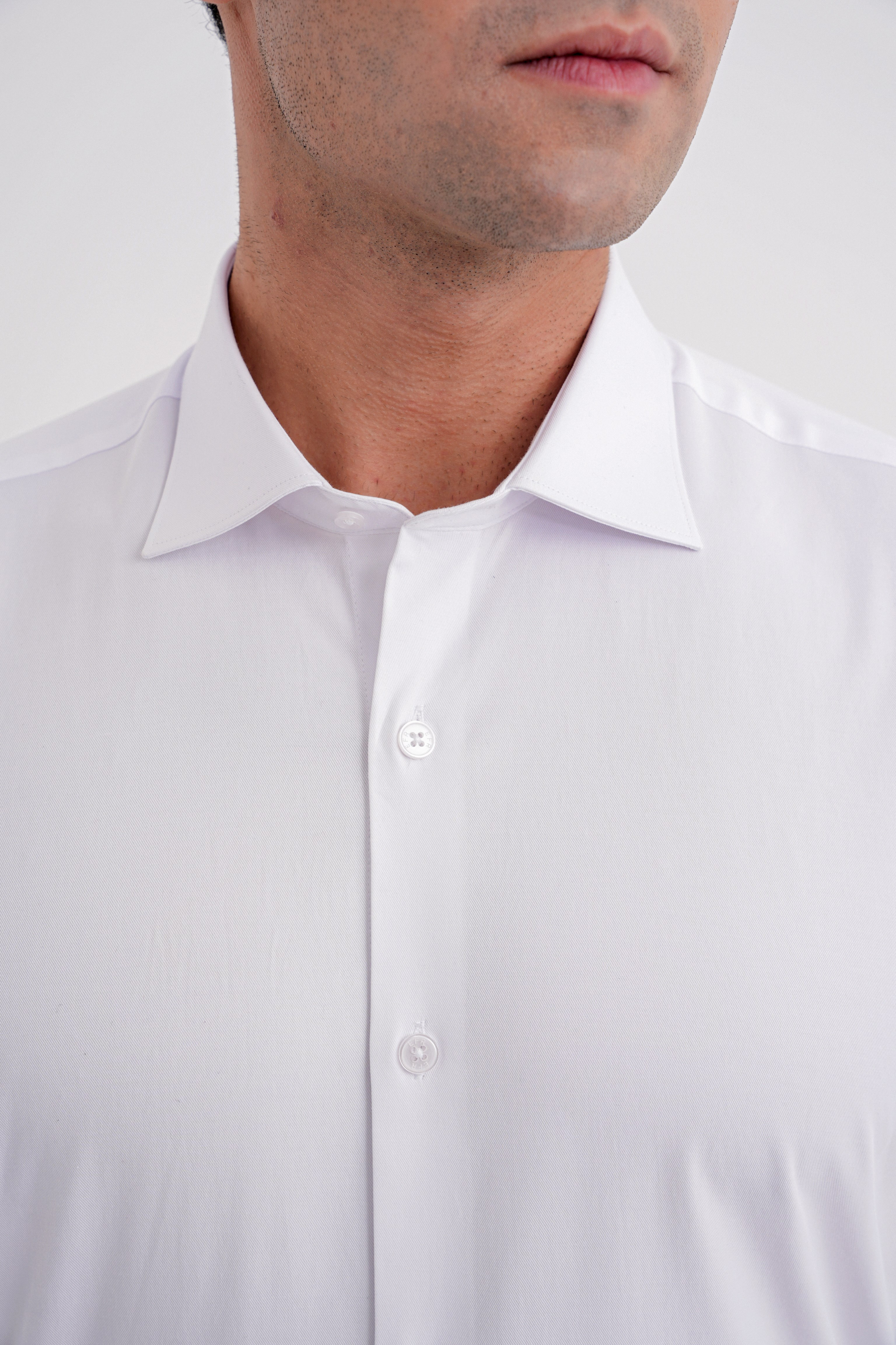 Slim Fit Kravat Yaka Esnek Pamuklu Beyaz Gömlek GK 752