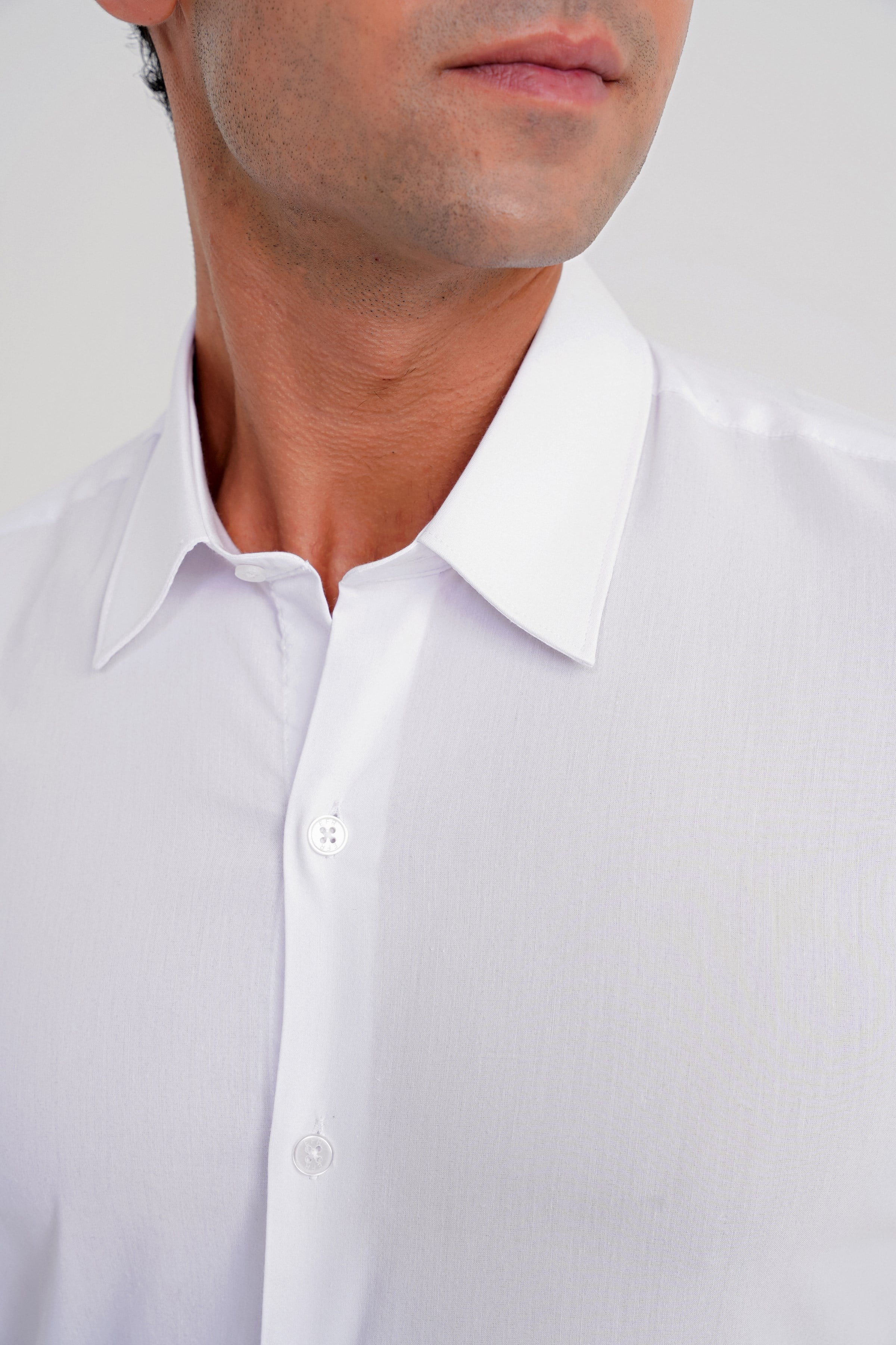 Slim Fit Kravat Yaka Esnek Pamuklu Beyaz Gömlek GK 737