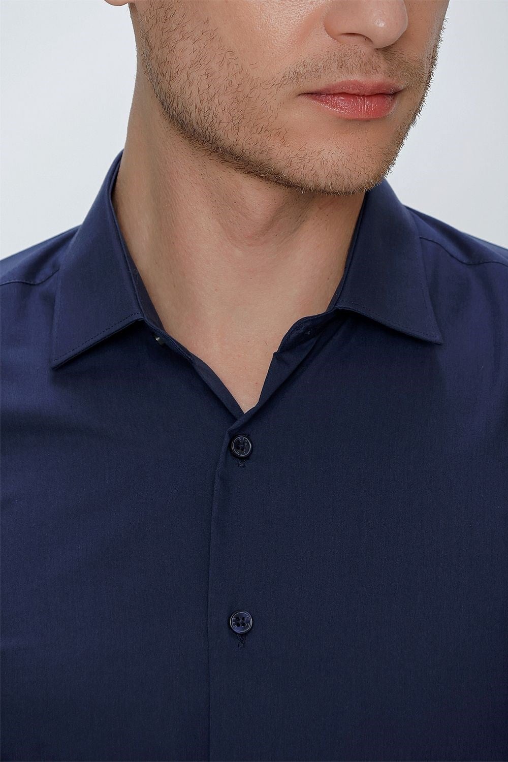 Slim Fit Kravat Yaka Pamuklu Uzun Kollu Lacivert Gömlek GK 649