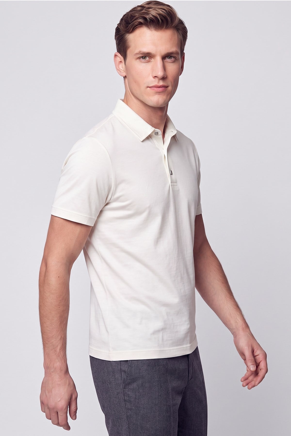 Slim Fit Modal Kumaş Ekru Çıtçıtlı Polo Yaka Tişört Ts 923