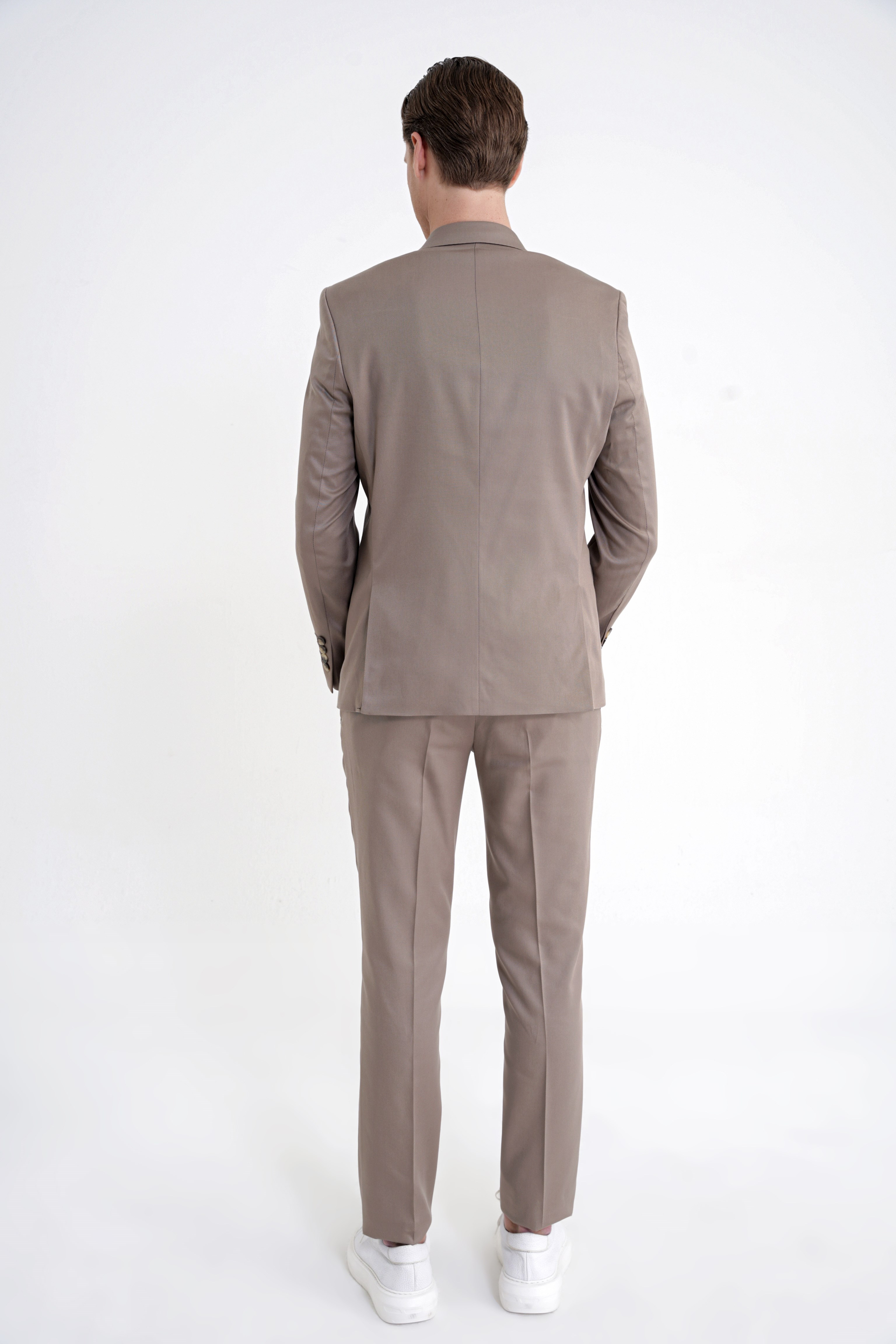 Slim Fit Mono Yaka %97 Tencel Kumaş Çift Yırtmaç Esnek Bej Takım Elbise TK 941
