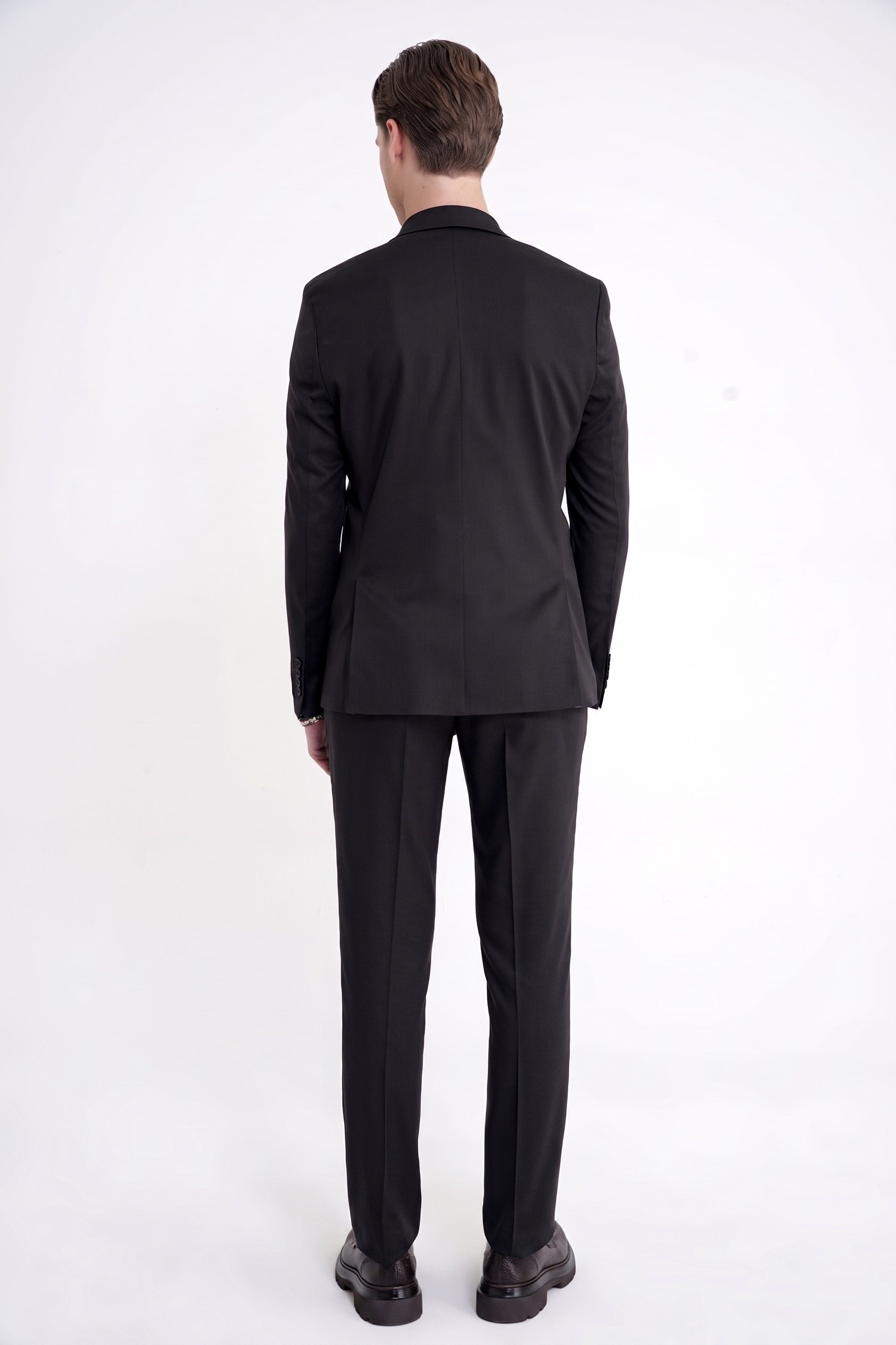 Slim Fit Mono Yaka %97 Tencel Kumaş Çift Yırtmaç Esnek Lacivert Takım Elbise TK 941