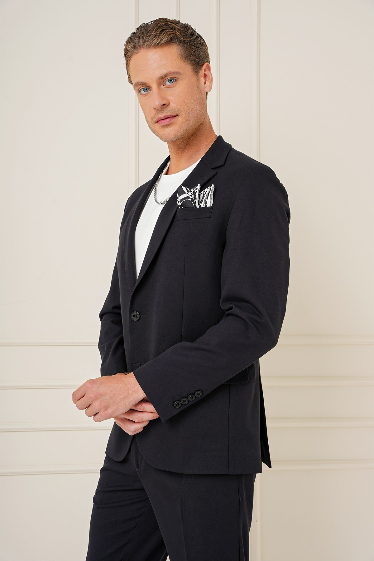 Slim Fit Mono Yaka Çift Yırtmaç Pamuklu Siyah Blazer Ceket C 691