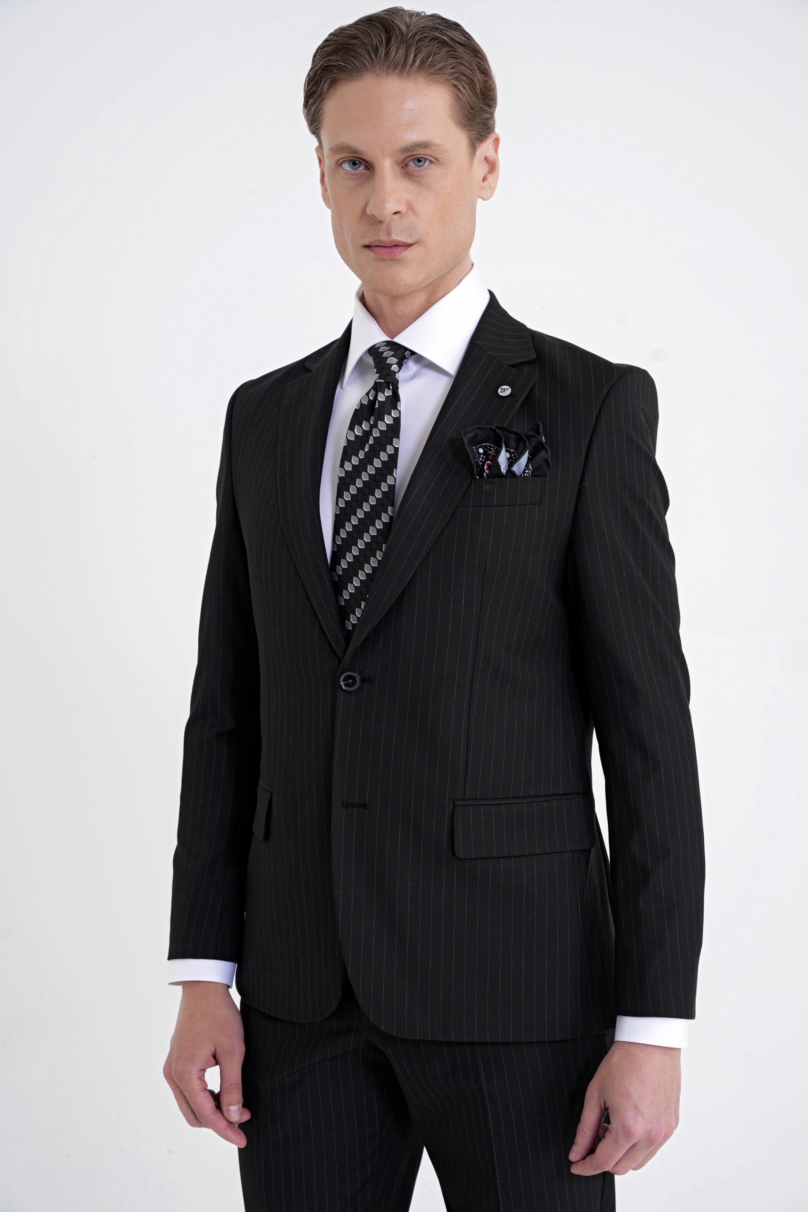 Slim Fit Mono Yaka Esnek Yünlü Siyah Çizgili Takım Elbise Tk 942