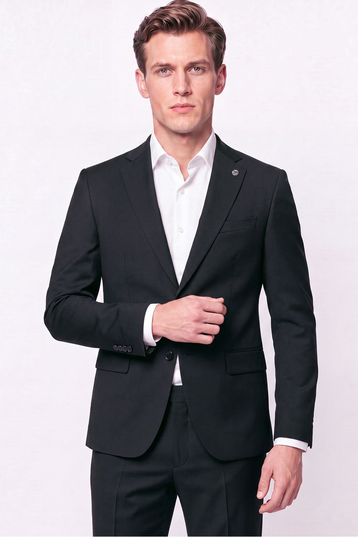 Slim Fit Mono Yaka Esnek Yünlü Siyah Takım Elbise TK 2026