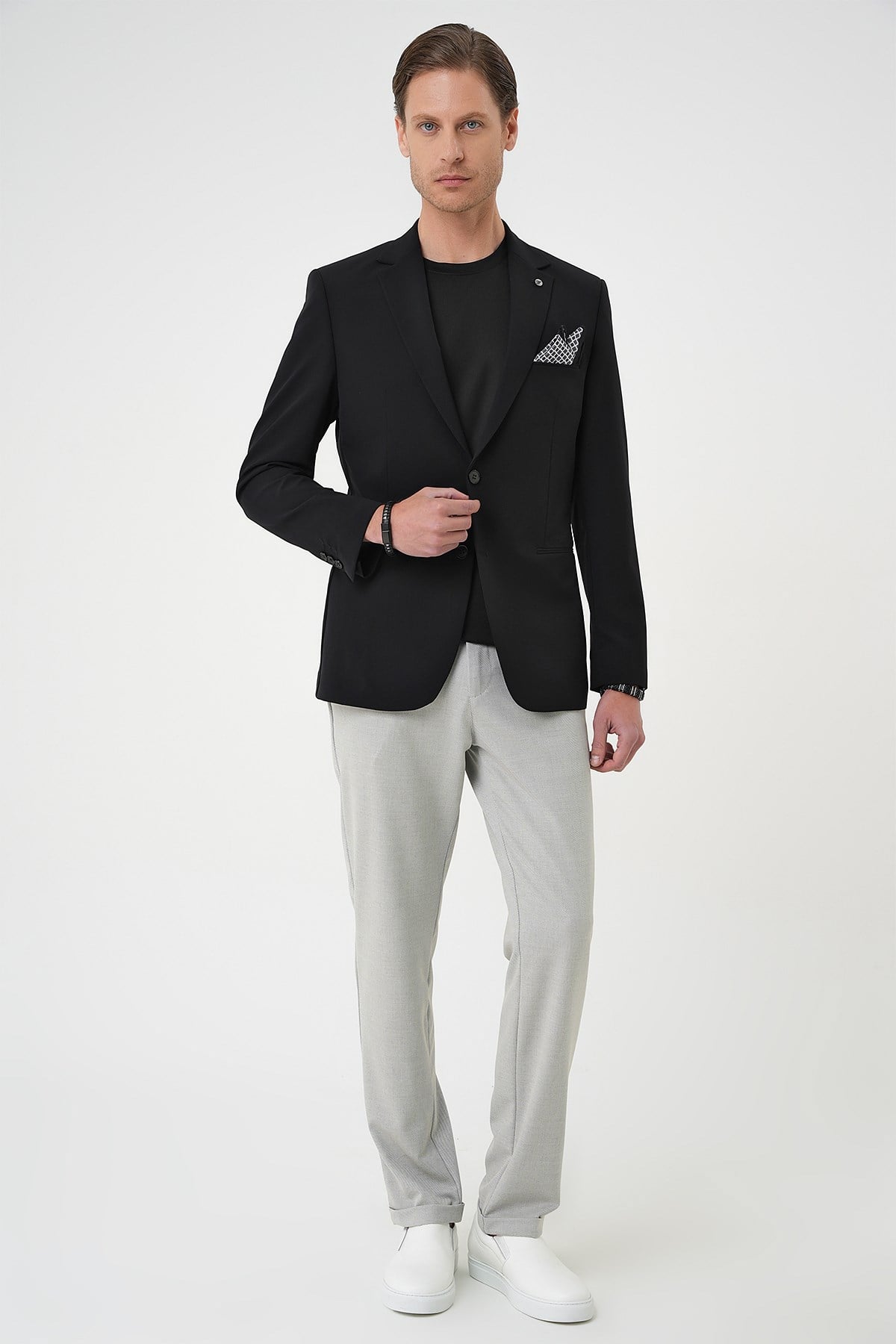 Slim Fit Mono Yaka Fleto Cepli Çift Yırtmaçlı Esnek Pamuklu Siyah Ceket C 710