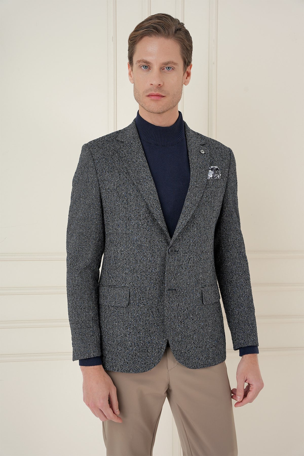 Slim Fit Mono Yaka Kırçıllı Dokuma %100 Yün Siyah Ceket C 692