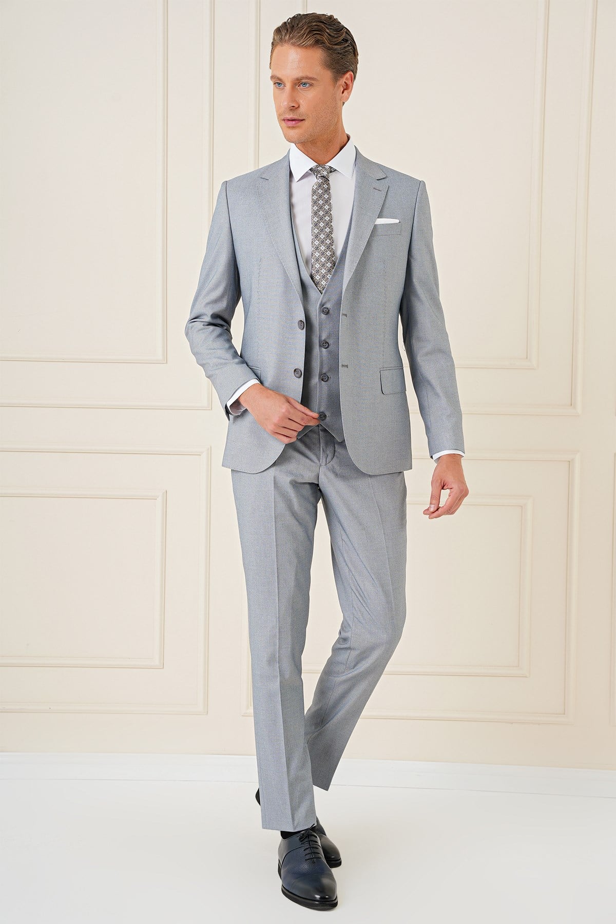 Slim Fit Mono Yaka Yünlü Esnek Gri Yelekli Takım Elbise TK 903