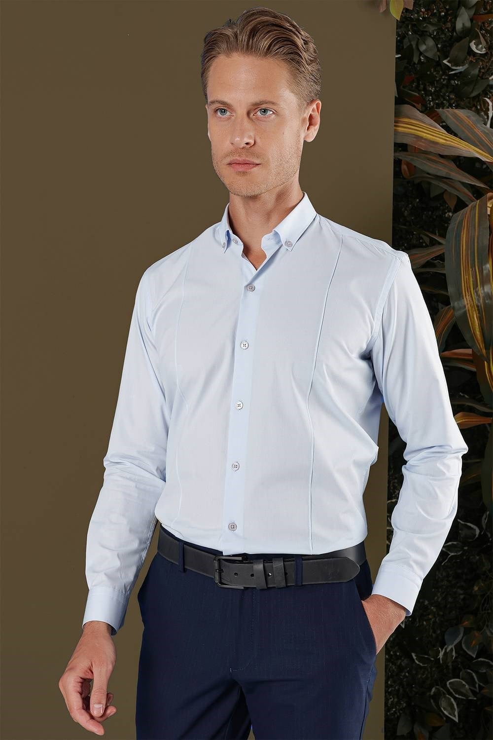 Slim Fit Önden Pensli Düğmeli Yaka Mavi Uzun Kollu Gömlek GK 691