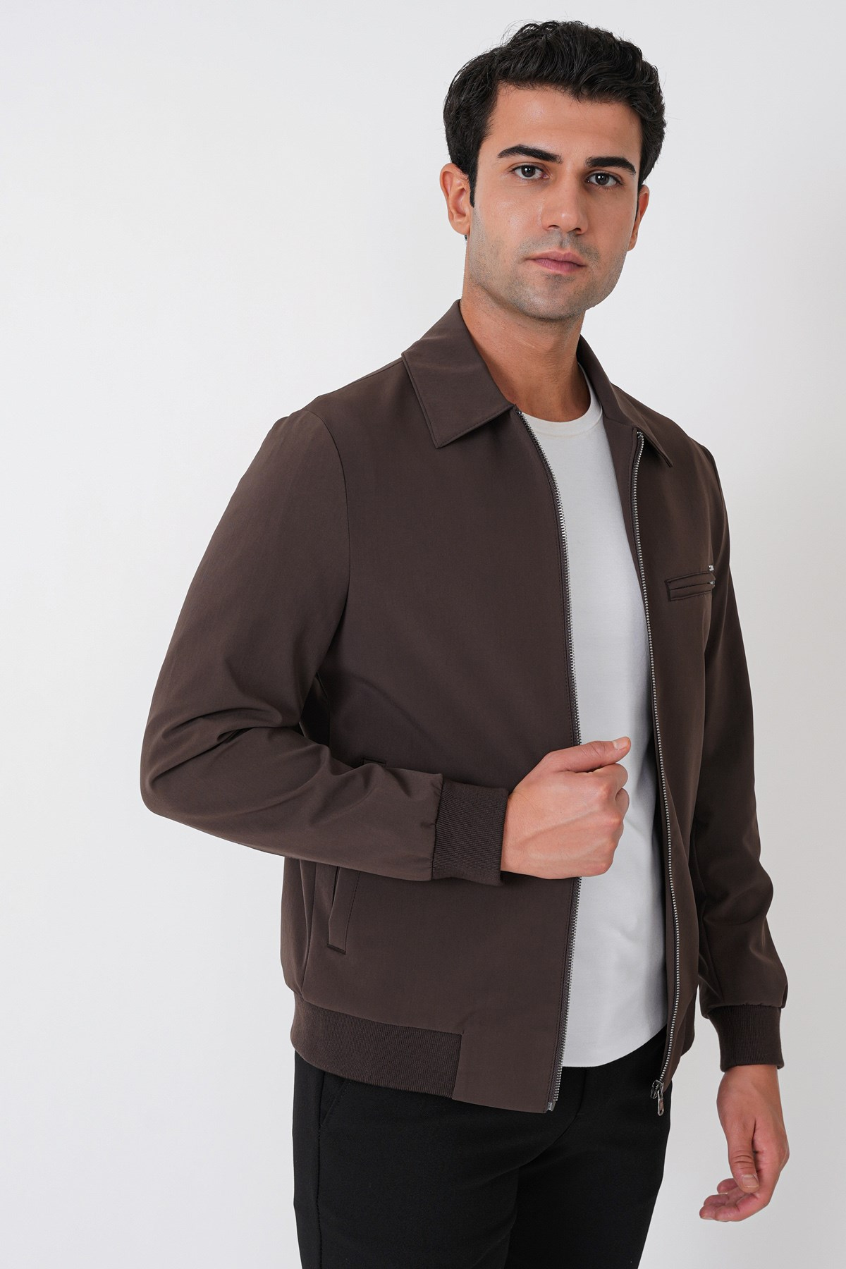 Slim Fit Önü Fermuarlı Etek Kol Ribanalı Esnek Kahverengi Mont MT 184