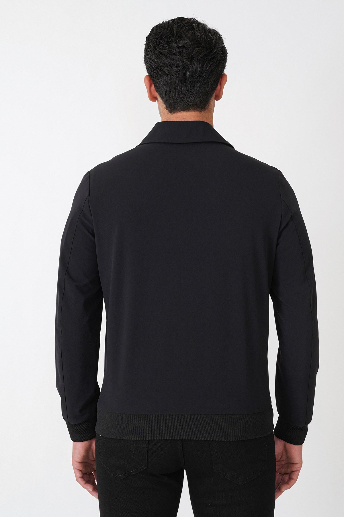 Slim Fit Önü Fermuarlı Etek Kol Ribanalı Esnek Siyah Mont MT 184