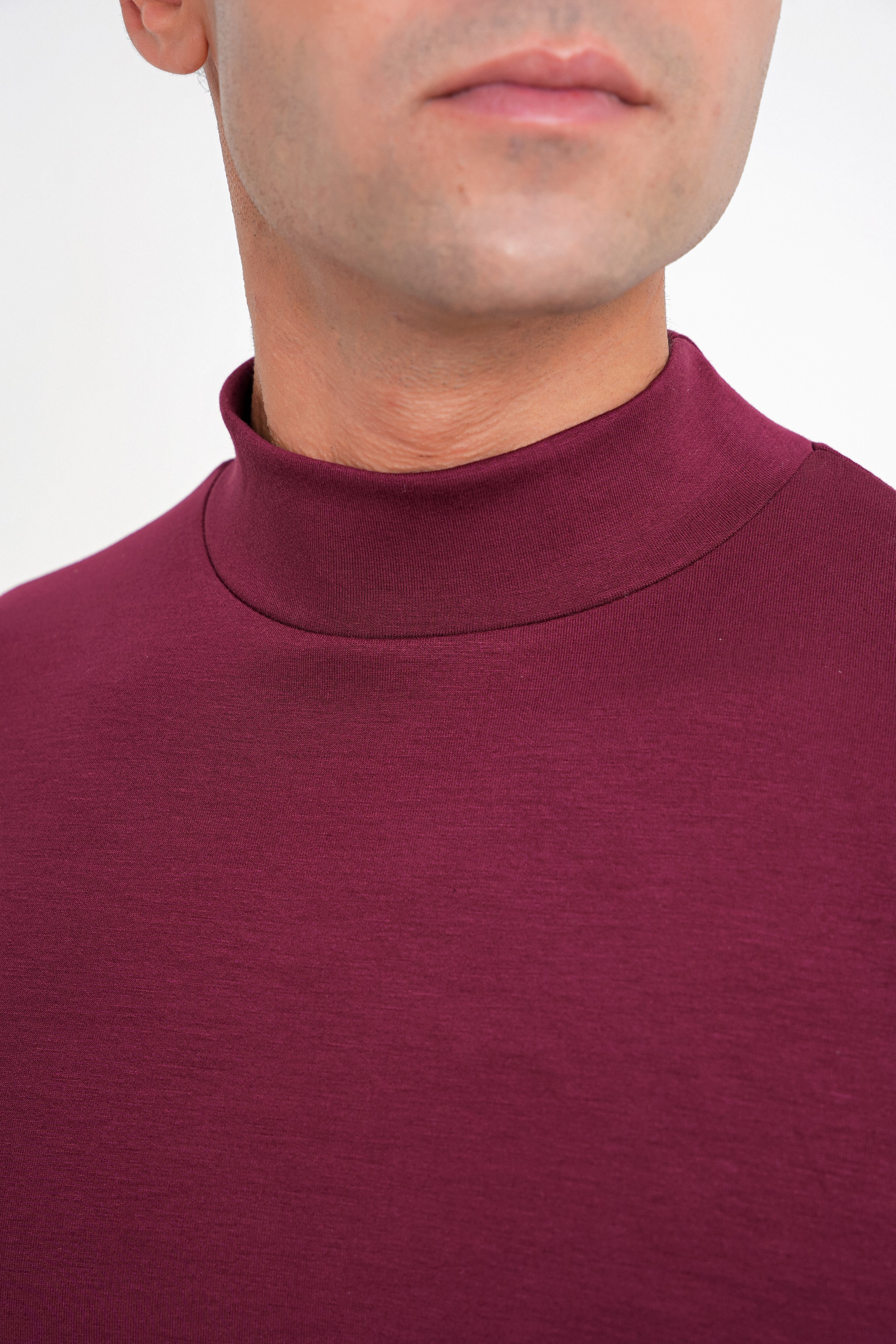 Slim Fit Pamuklu Uzun Kollu Bordo Yarım Boğazlı Tişört TS 894