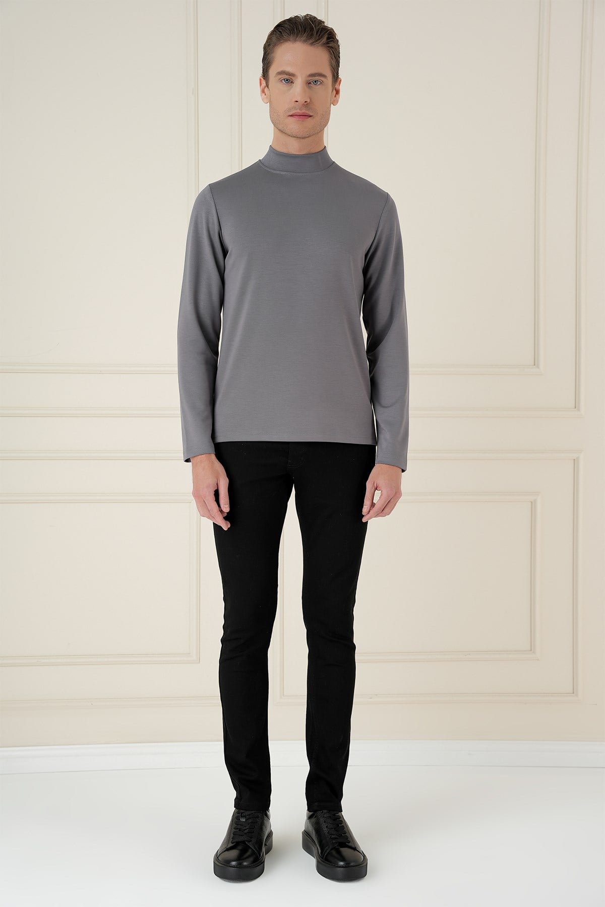Slim Fit Pamuklu Uzun Kollu Füme Yarım Boğazlı Tişört TS 894