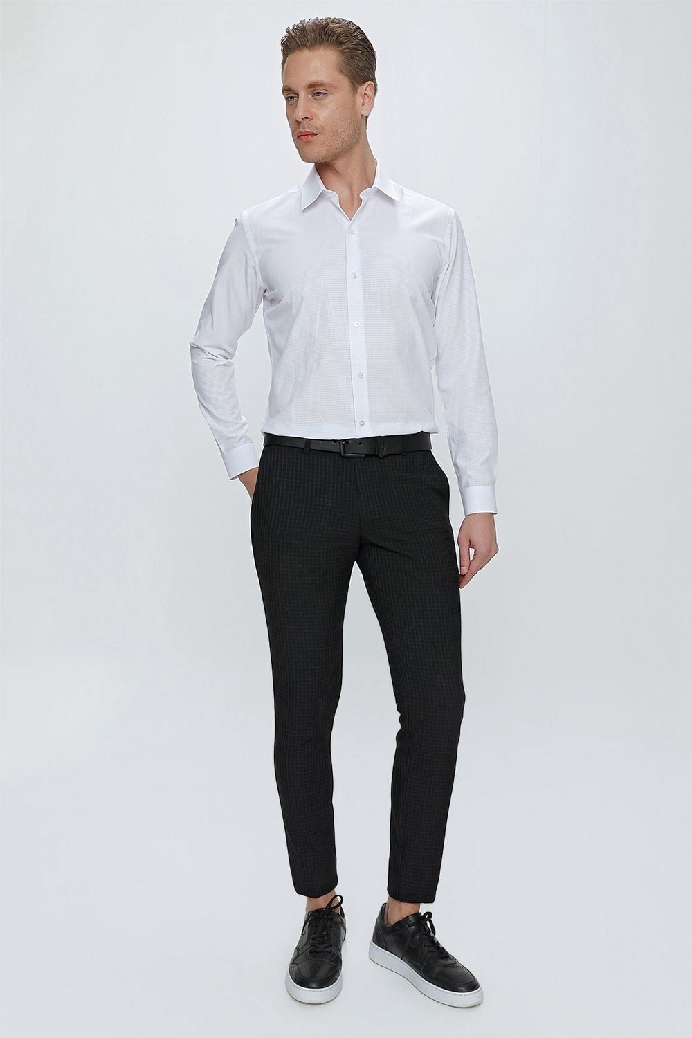 Slim Fit Pilesiz Yan Cepli Pötikareli Esnek Pamuk Siyah Pantolon P 1103
