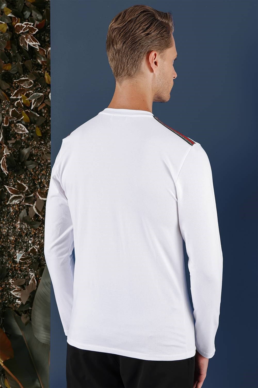 Slim Fit Poseidon Baskılı Pamuklu Uzun Kollu Beyaz Tişört TS 863