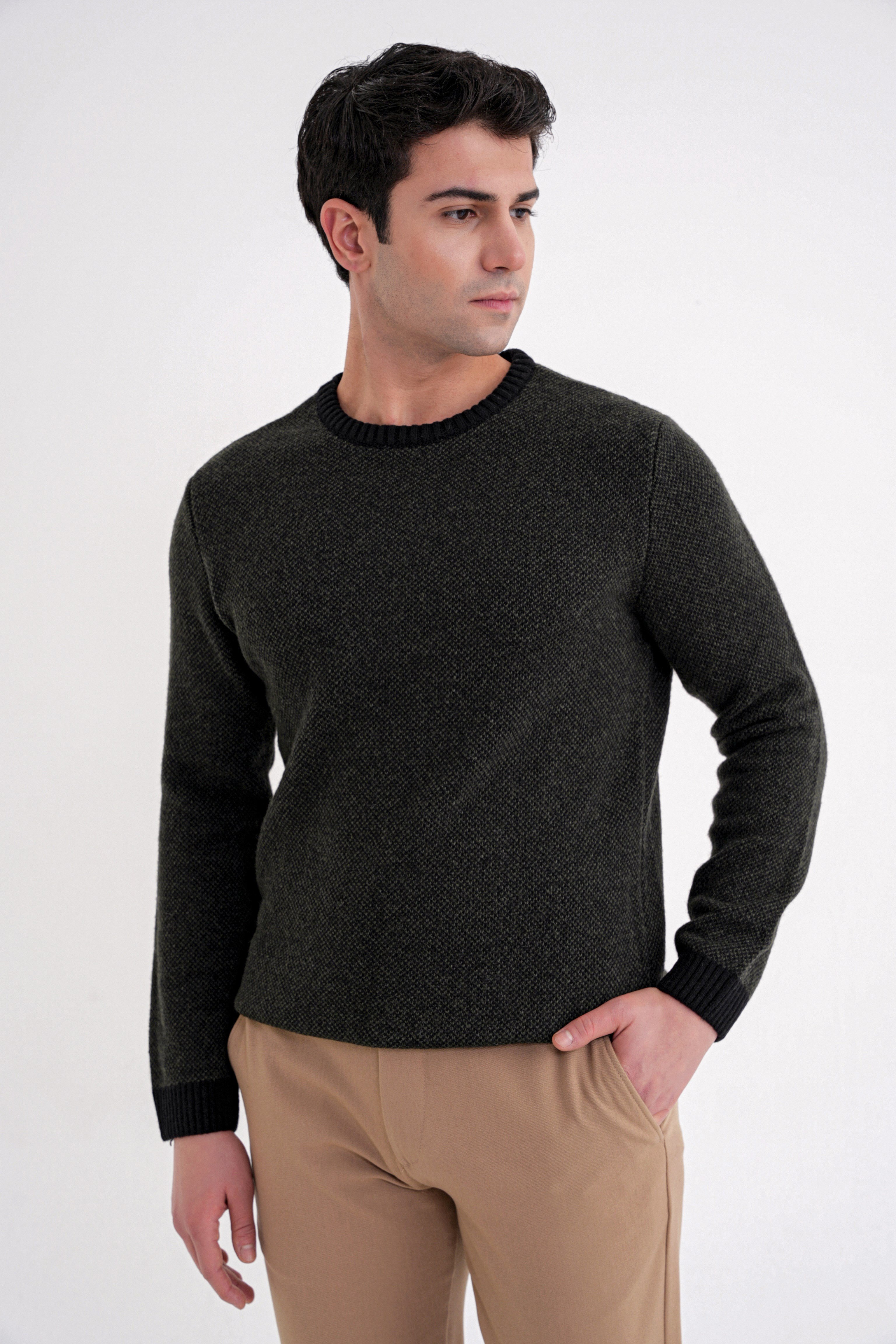 Slim Fit Renkli Ribanalı Siyah Haki Yünlü Bisiklet Yaka Triko Kazak TR 890