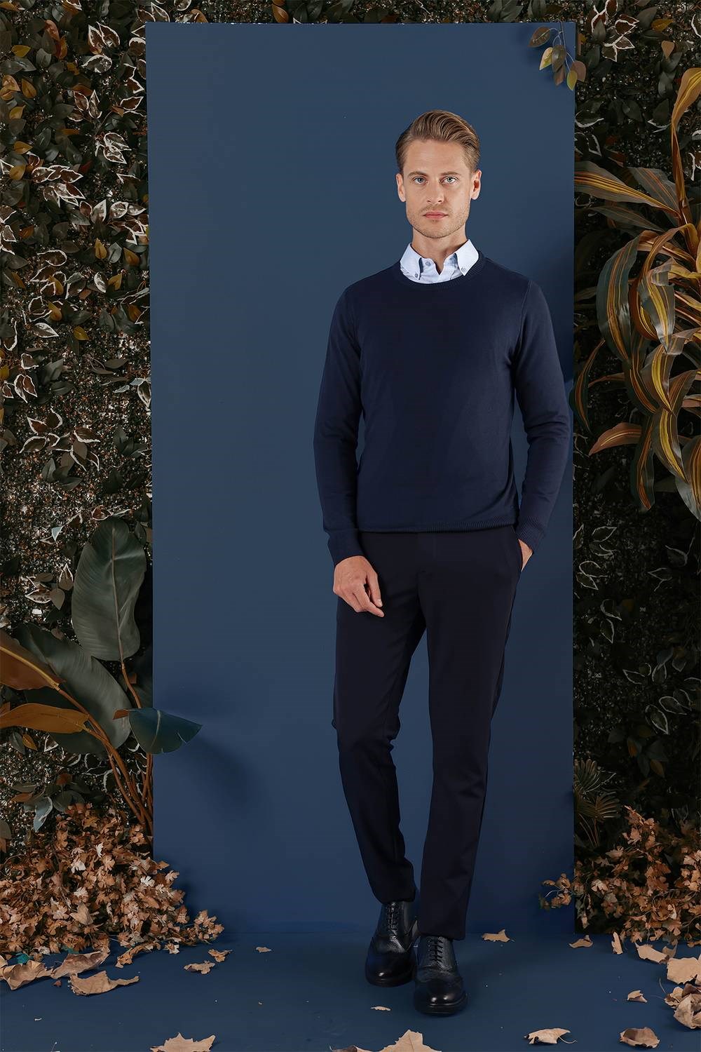Slim Fit Ribanalı Düz Lacivert Yünlü Bisiklet Yaka Triko Kazak TR 858