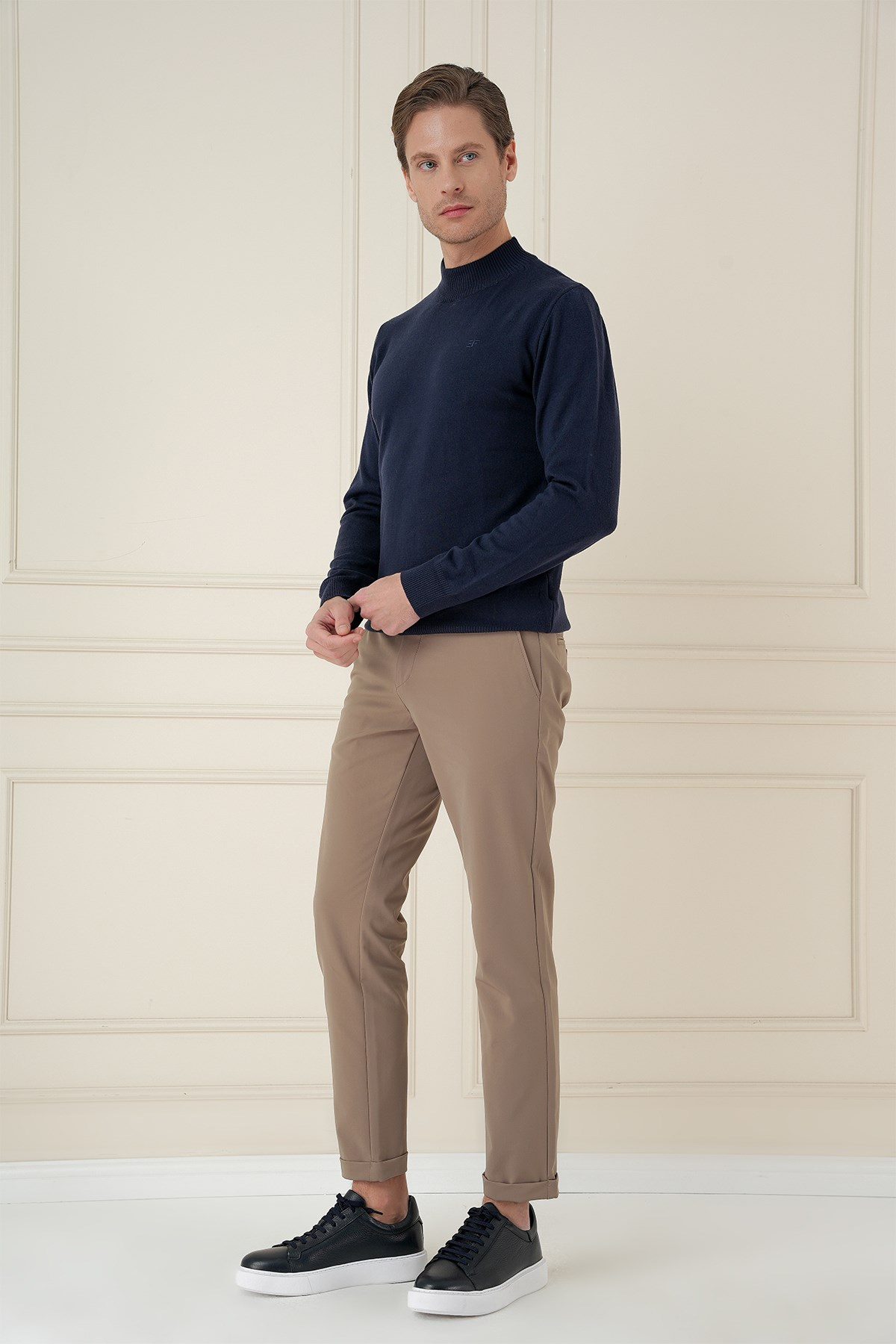 Slim Fit Ribanalı Düz Lacivert Yünlü Yarım Balıkçı Triko Kazak TR 876