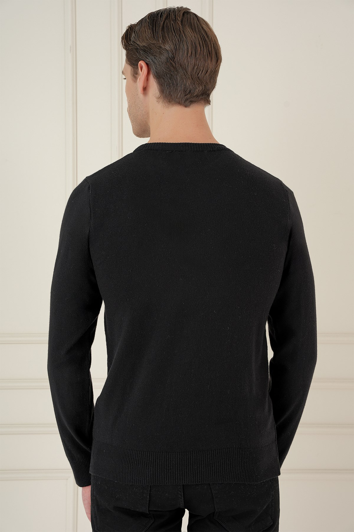 Slim Fit Ribanalı Düz Siyah Yünlü Bisiklet Yaka Triko Kazak TR 900