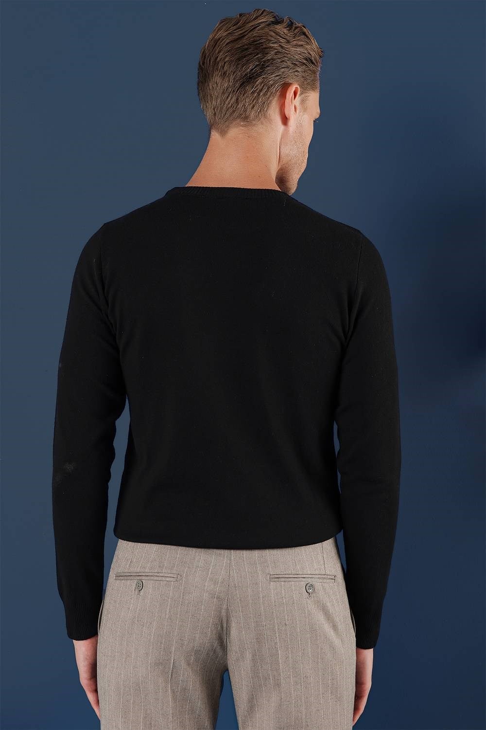 Slim Fit Ribanalı Düz Siyah Yünlü Bisiklet Yaka Triko Kazak TR 858