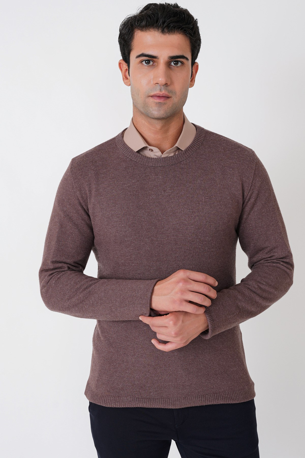 Slim Fit Ribanalı Düz Sütlü Kahve Yünlü Bisiklet Yaka Triko Kazak TR 900