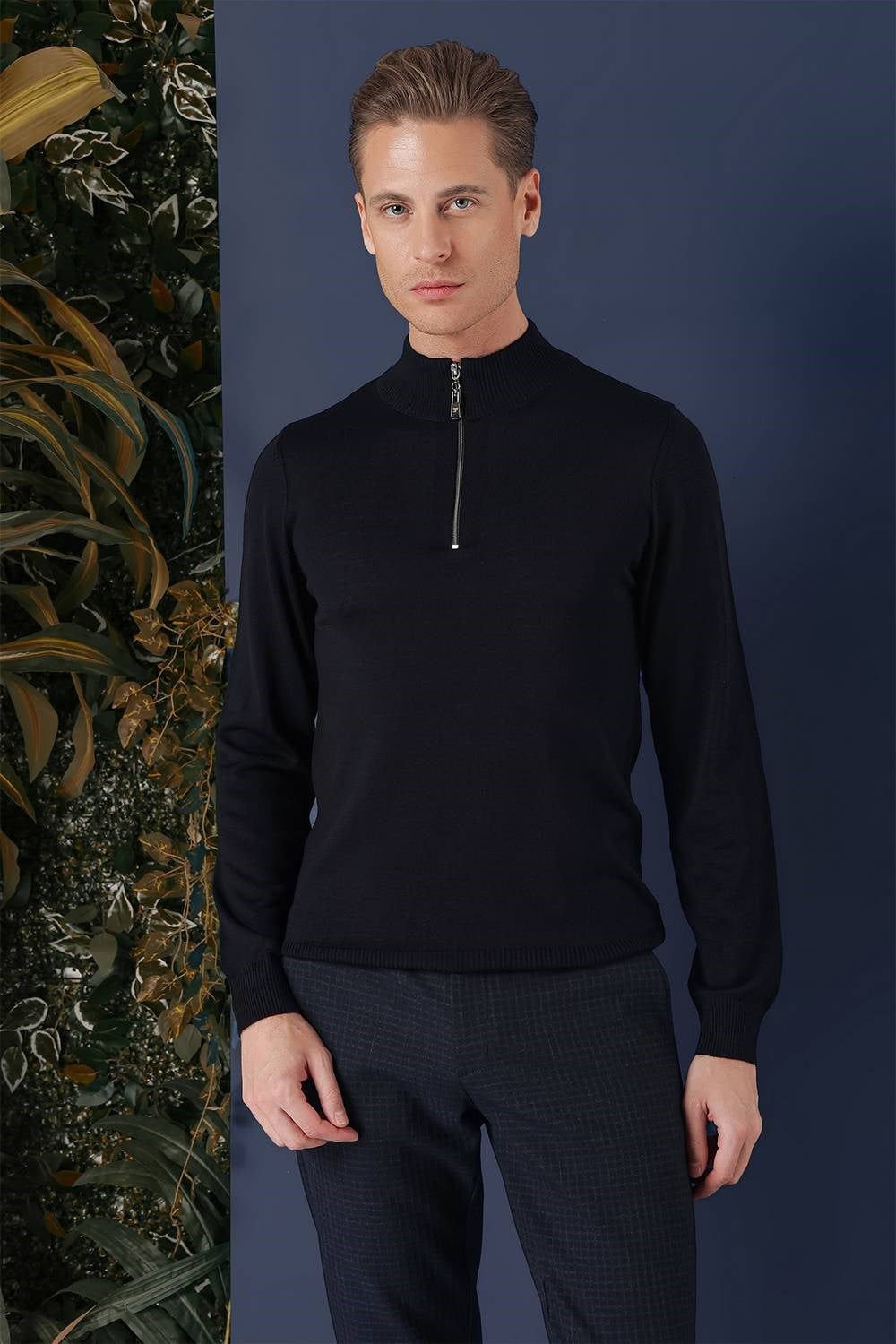Slim Fit Ribanalı Fermuarlı Yarım Balıkçı Yünlü Lacivert Triko Kazak TR 861