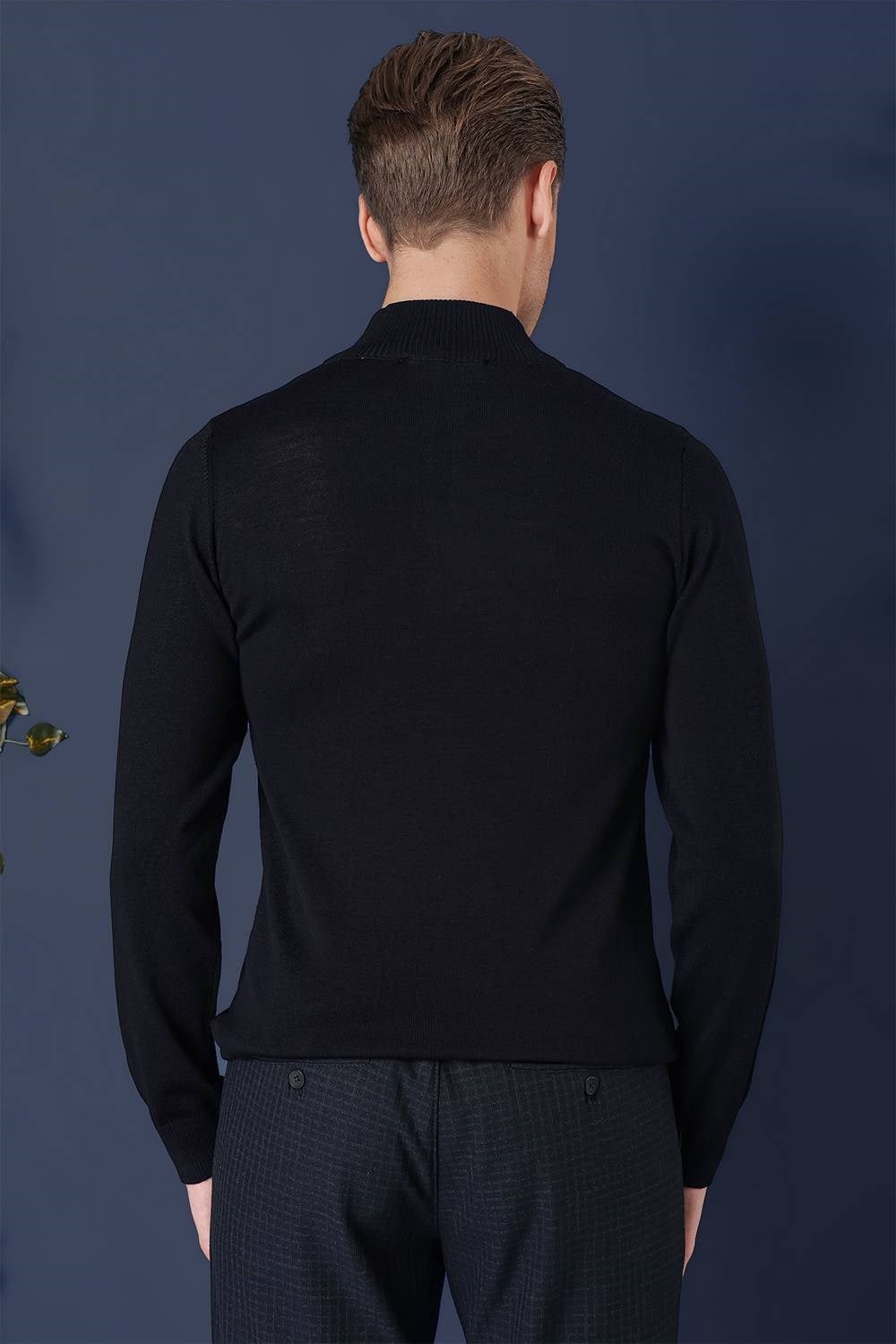 Slim Fit Ribanalı Fermuarlı Yarım Balıkçı Yünlü Lacivert Triko Kazak TR 861