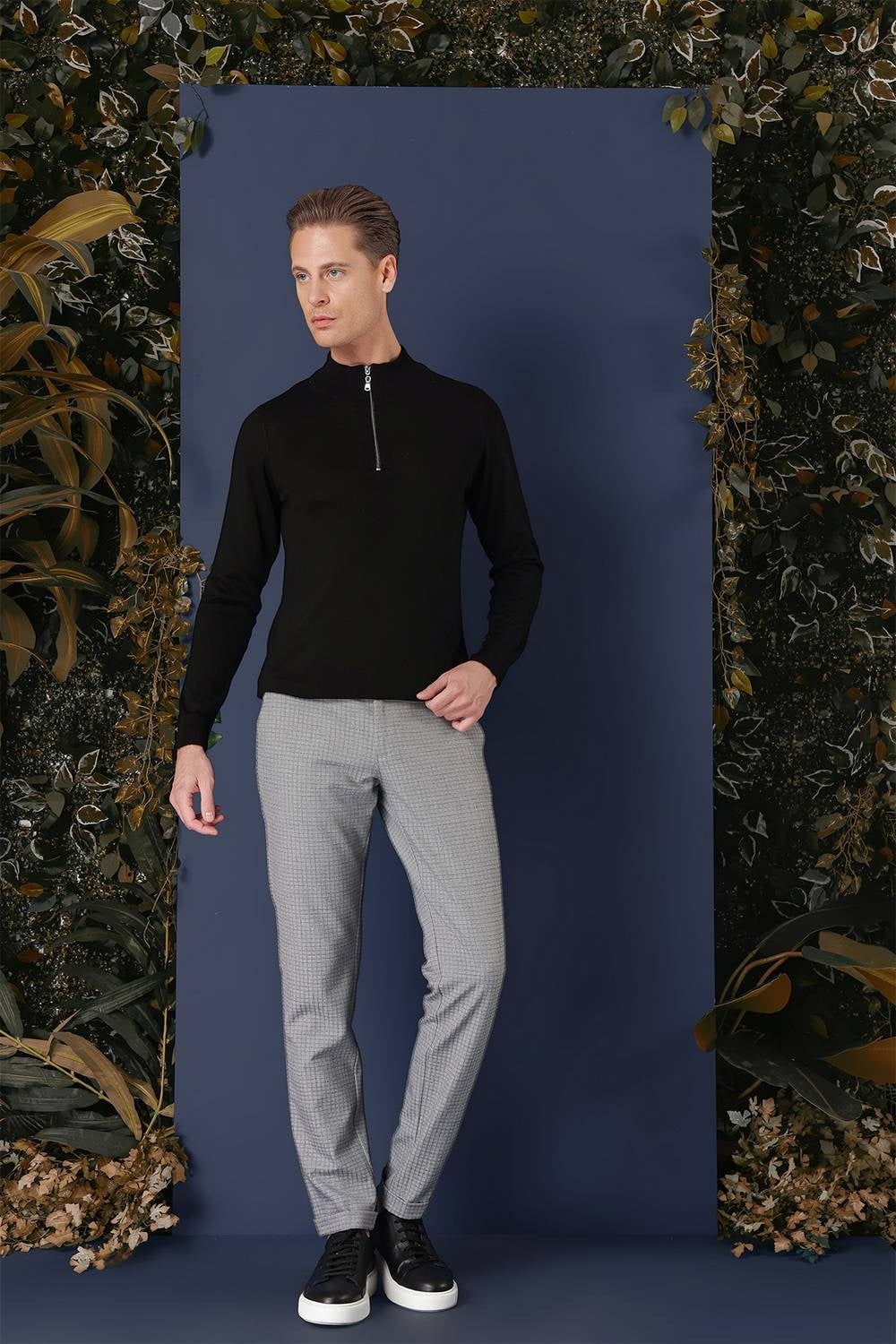 Slim Fit Ribanalı Fermuarlı Yarım Balıkçı Yünlü Siyah Triko Kazak TR 861