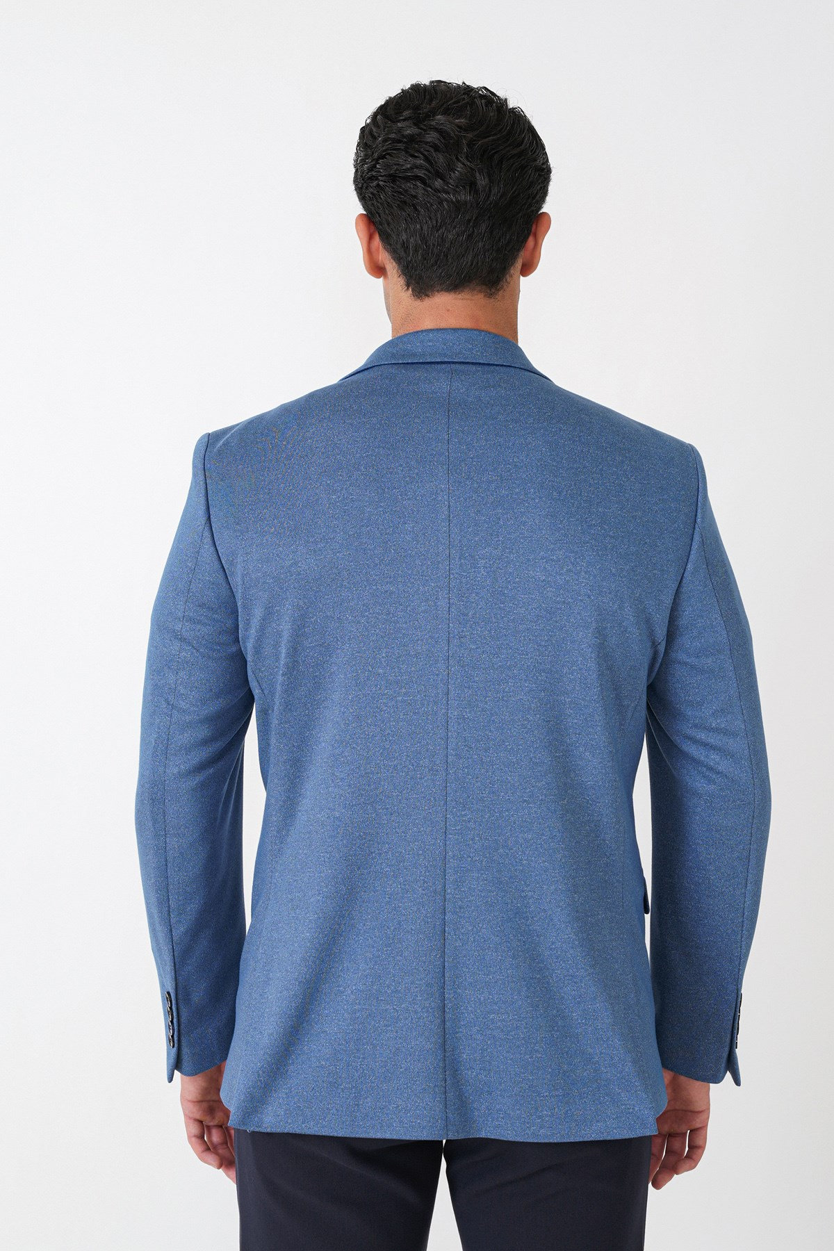 Slim Fit Sivri Yaka Çift Yırtmaçlı Esnek Yünlü İndigo Ceket C 746