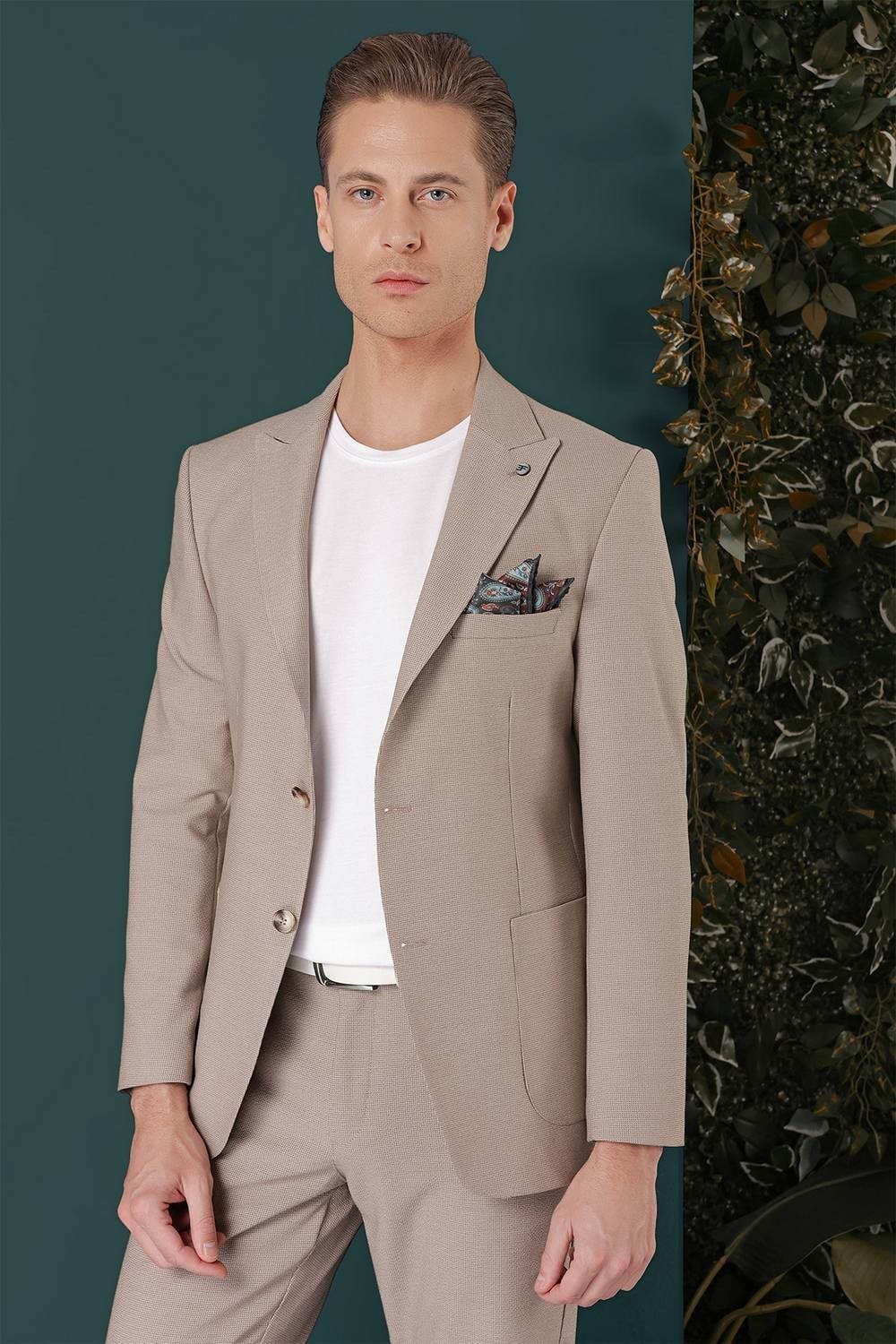Slim Fit Sivri Yaka Esnek Pamuklu Dokulu Bej Blazer Ceket C 659
